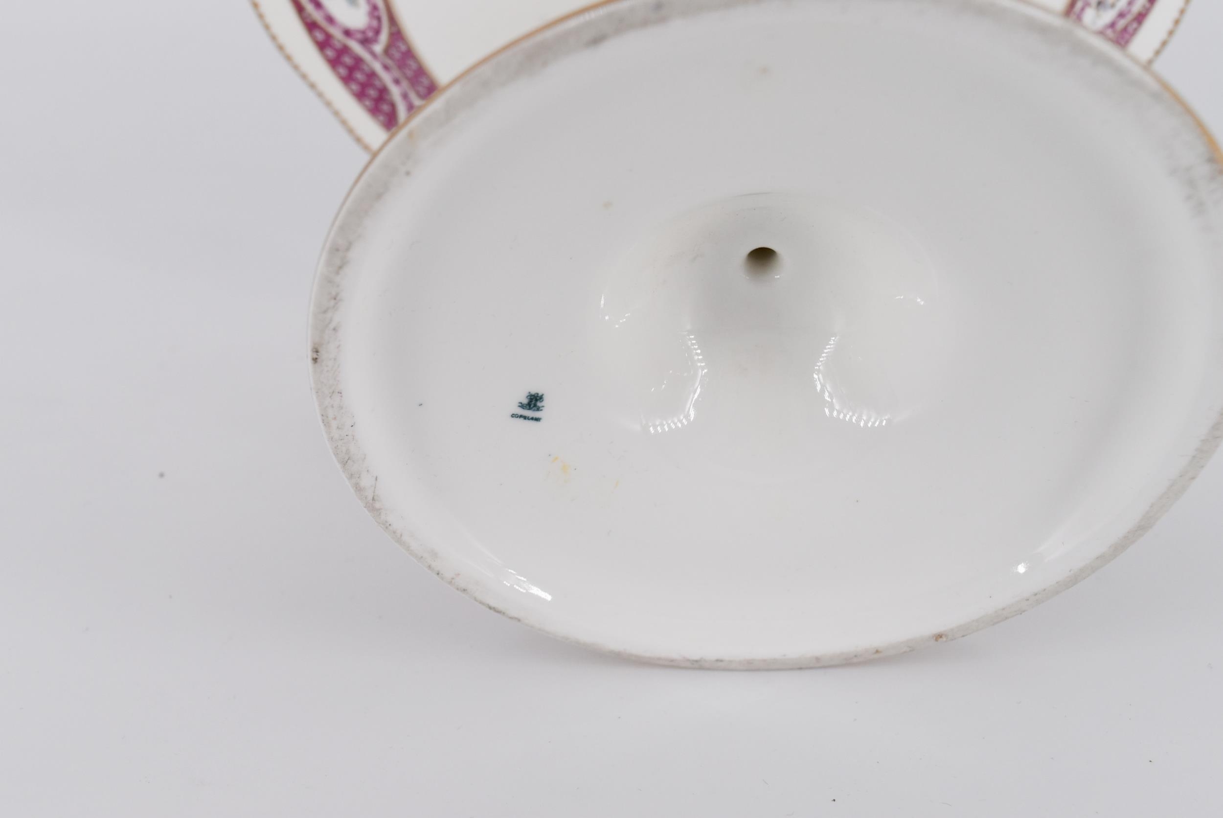 A 20th century Chinese porcelain bowl with dragon decoration along with a rose design and gilded - Image 7 of 7