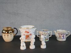 A collection of mixed porcelain, including a Vista Allegre Oriental gilded floral design cachepot, a