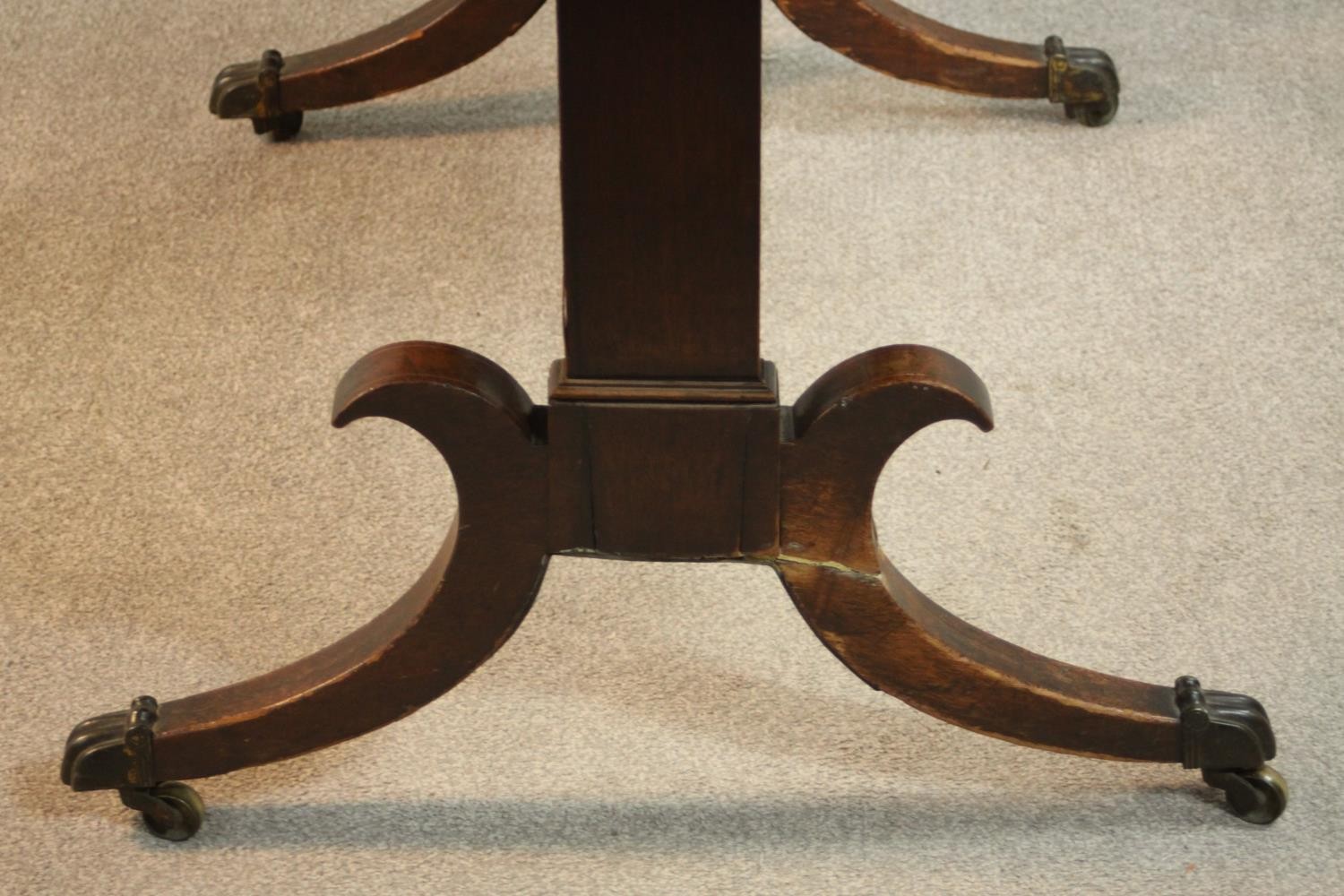 A George III mahogany and crossbanded sofa table with two drop leaves and two drawers, on end - Image 7 of 9