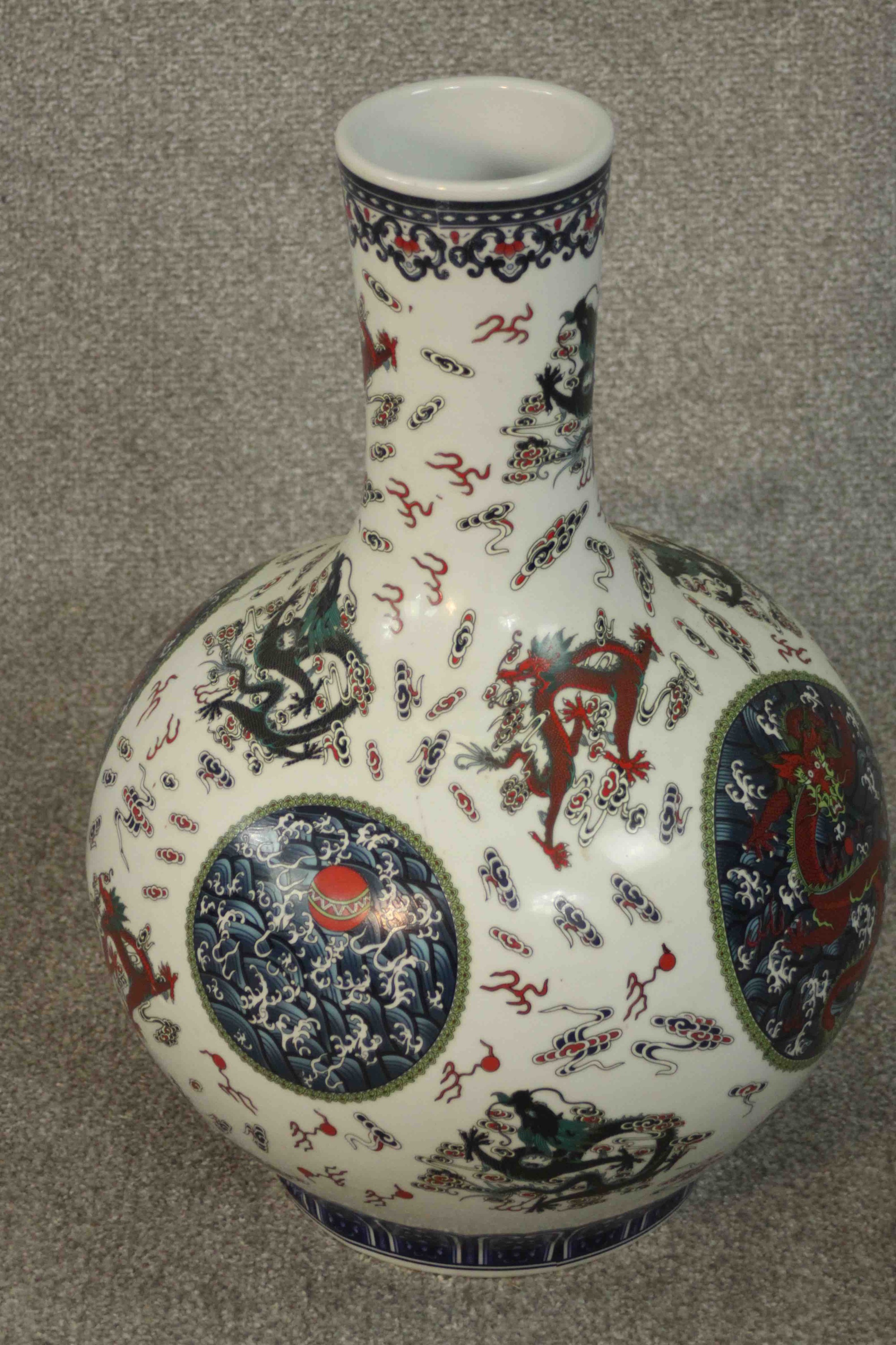 A large Chinese Ming style porcelain vase of bulbous form decorated with dragon and floral motifs, - Image 5 of 10