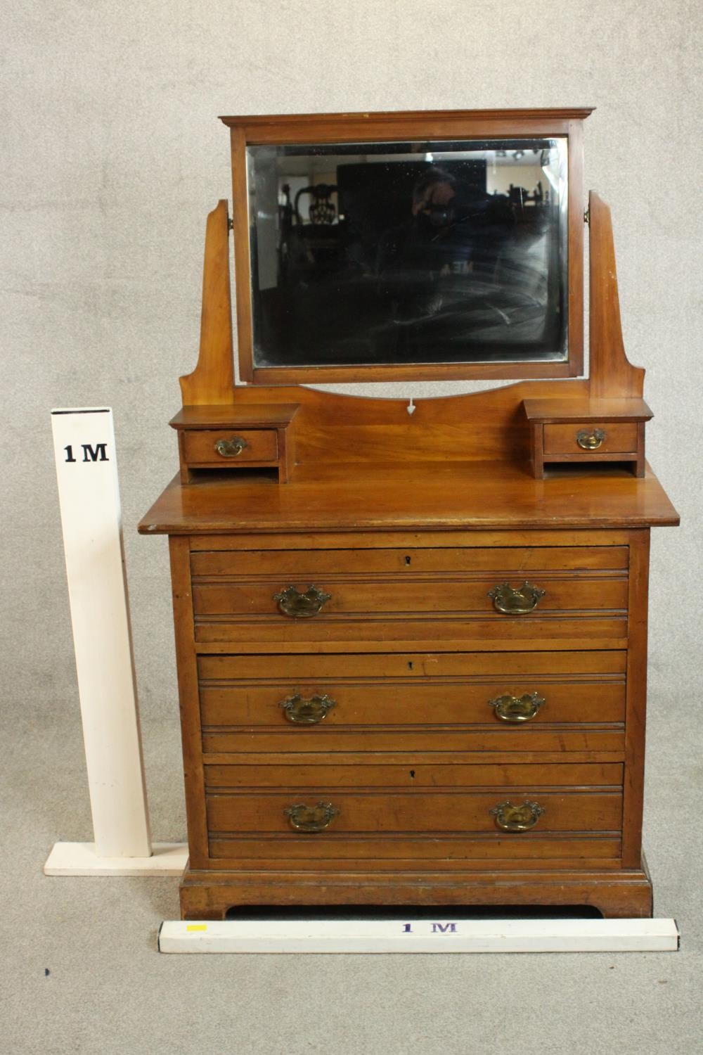 A late Victorian dressing chest, with a rectangular bevelled mirror over two small drawers, above - Image 2 of 9