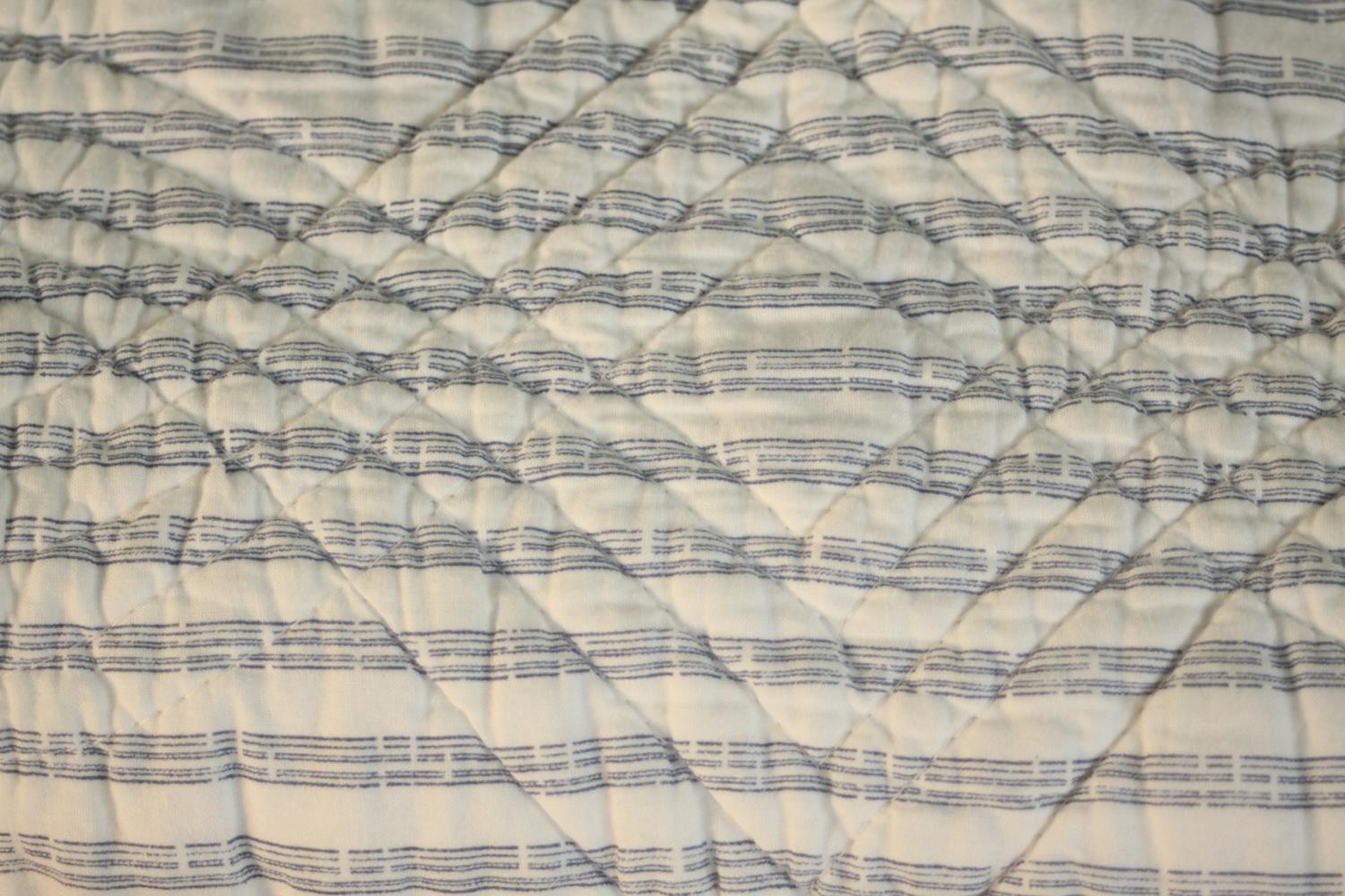 A Cotton and Cologne floral and striped design quilted bead spread. (reversible) L.240 W.255cm. - Image 6 of 7