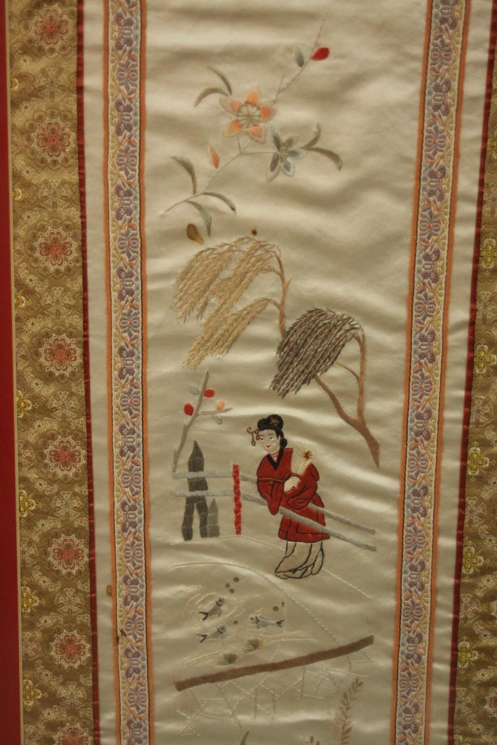 Two framed and glazed early 20th Chinese embroidered silk panels, one of a Geisha on a bridge and - Image 3 of 7