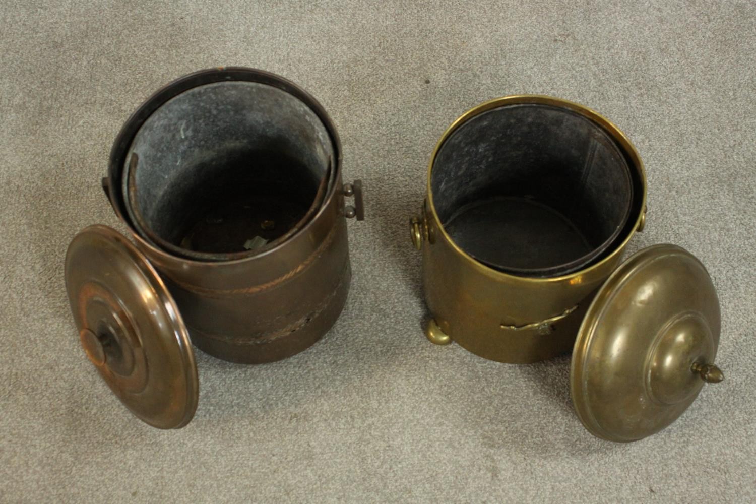 A brass coal bucket and a copper coal bucket, both of cylindrical form with a lid and two handles. - Image 4 of 6