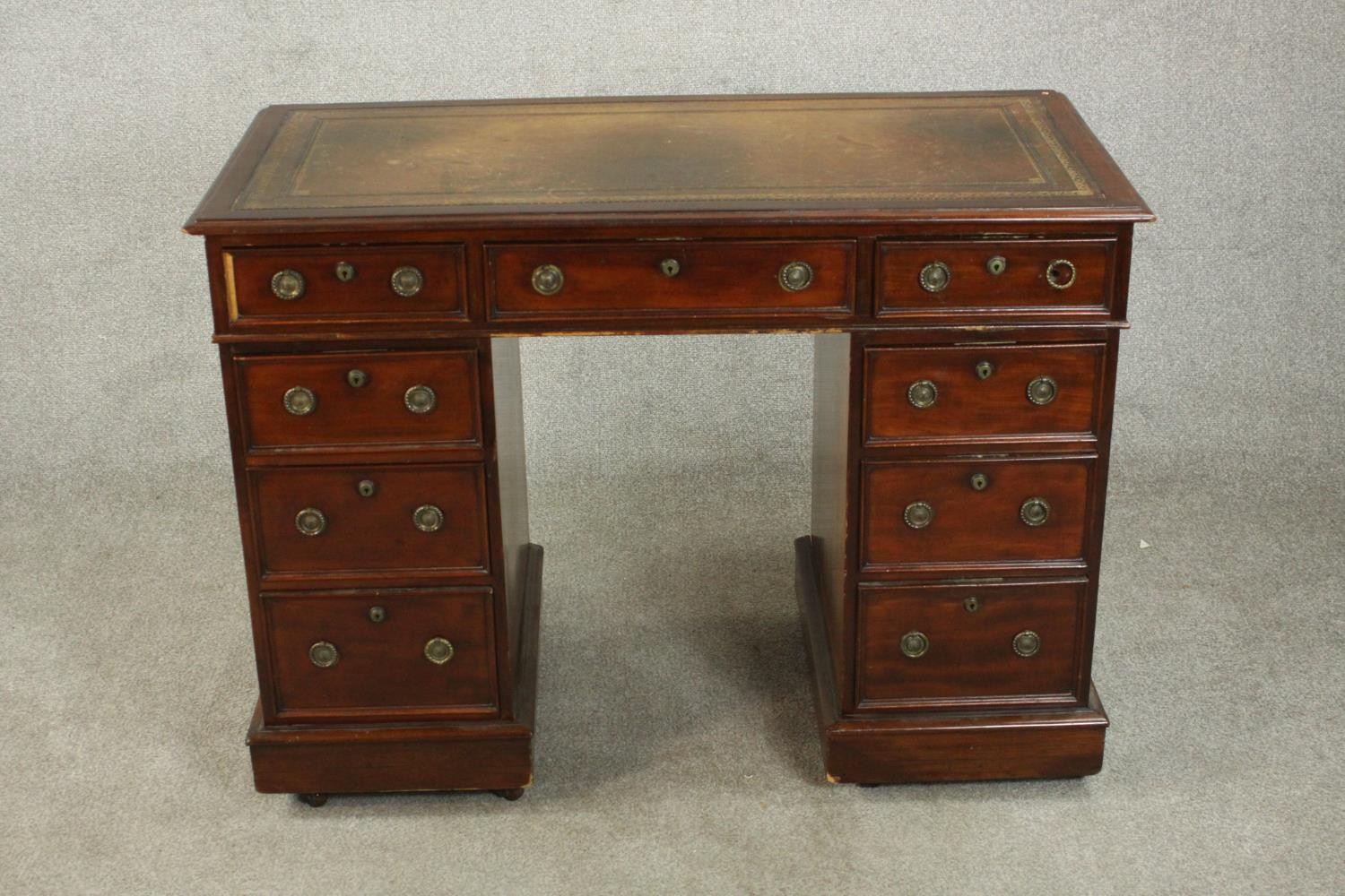 A small C.1900 mahogany pedestal desk, with a tooled green leather writing insert over an - Image 2 of 9