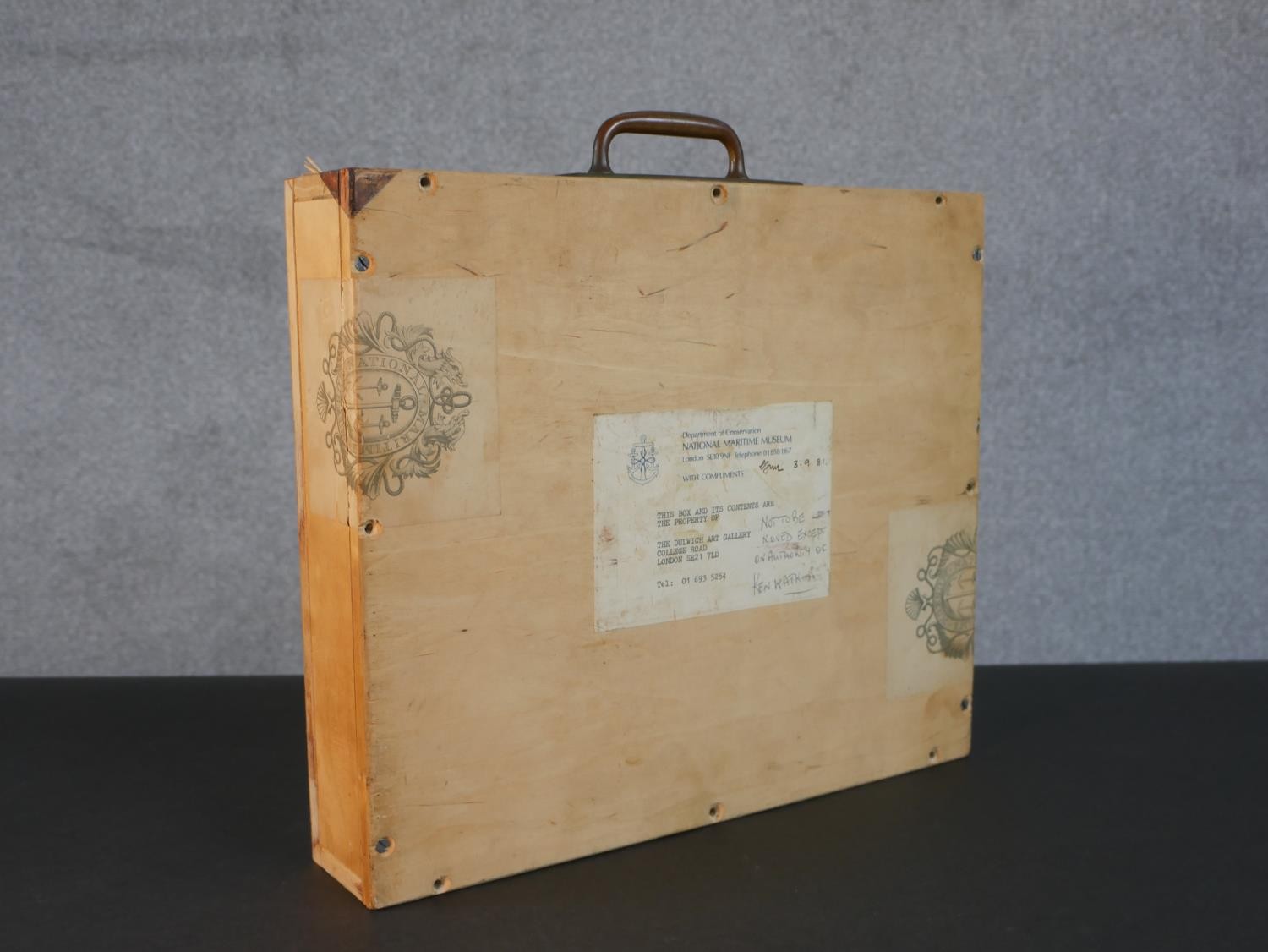 A National Maritime Museum pine carrying case with brass handle and label to front. (screws shut) - Image 3 of 5