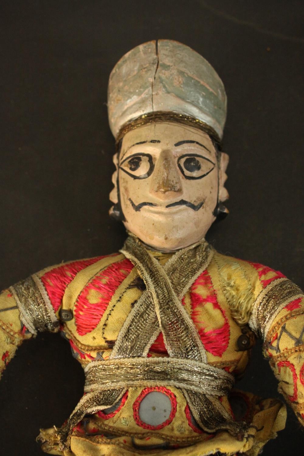 Two 19th century carved and painted Indian dolls in embroidered traditional costumes, the robes with - Image 3 of 12