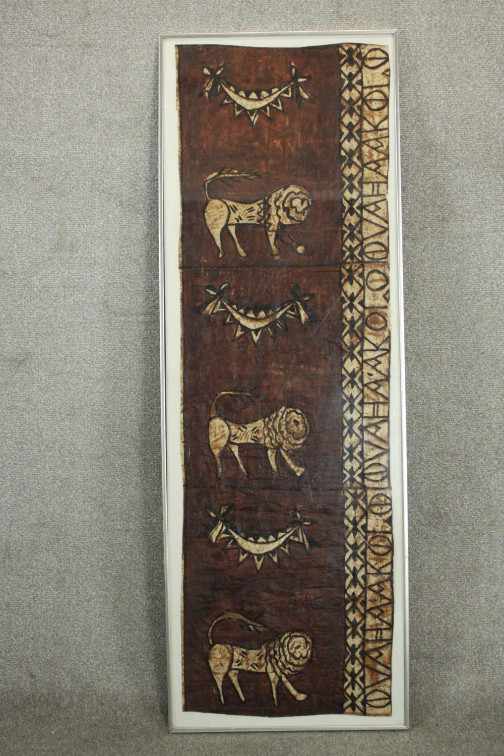 Two large Tonganese Tapa cloth wall hangings, one depicting animals and one depicting stylised trees - Image 9 of 10