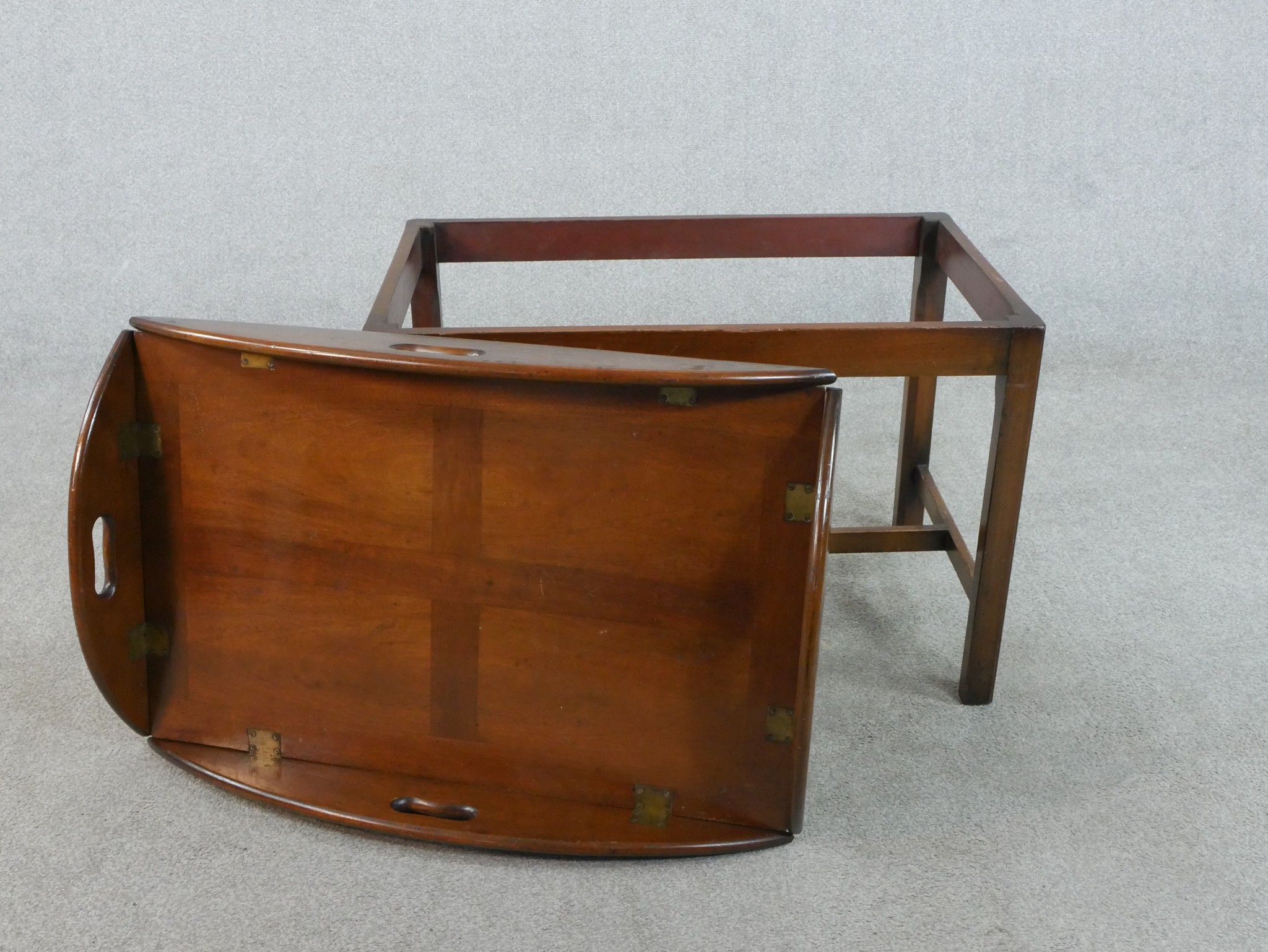 A 19th century style walnut butler's tray and stand, with four fold down sides, pierced handles - Image 4 of 4