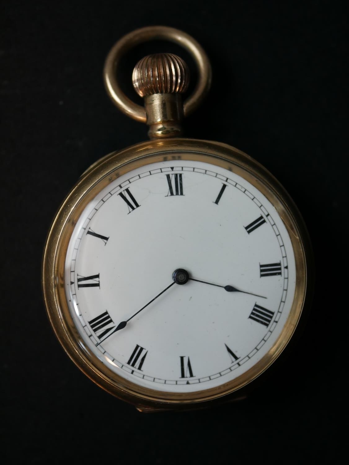 A 14 carat gold American Waltham gentleman's pocket watch with white enamel dial and black roman