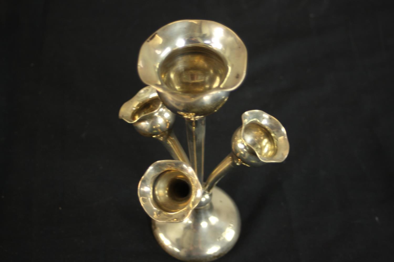 A weighted base Edwardian sterling silver four branch epergne with three trumpet vases. - Image 2 of 4