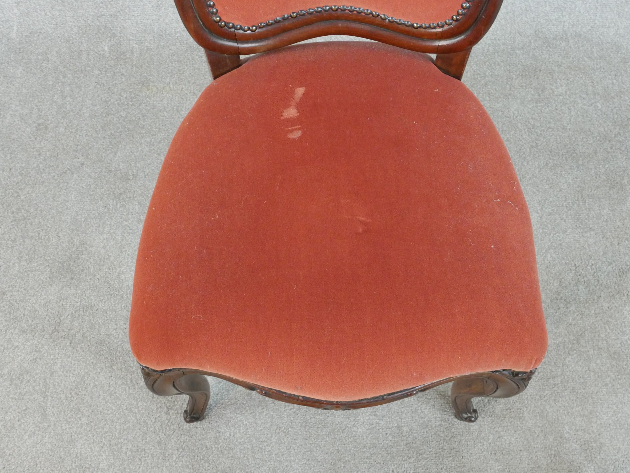 A set of three late 19th/early 20th century French walnut Louis XV style dining chairs, - Image 4 of 6