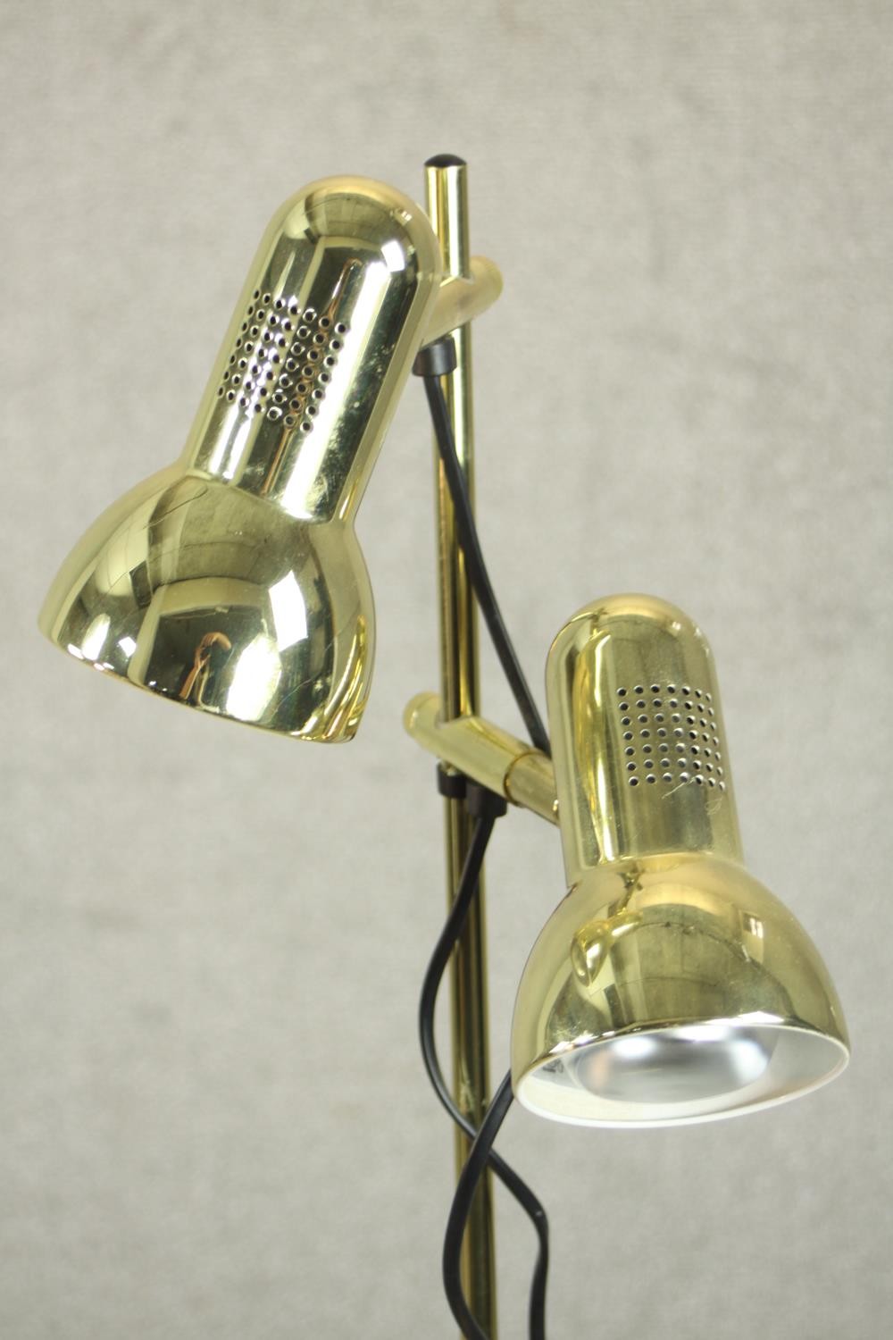 A polished brass adjustable twin spotlight floor standing lamp. H.144 Dia.27cm. - Image 3 of 5