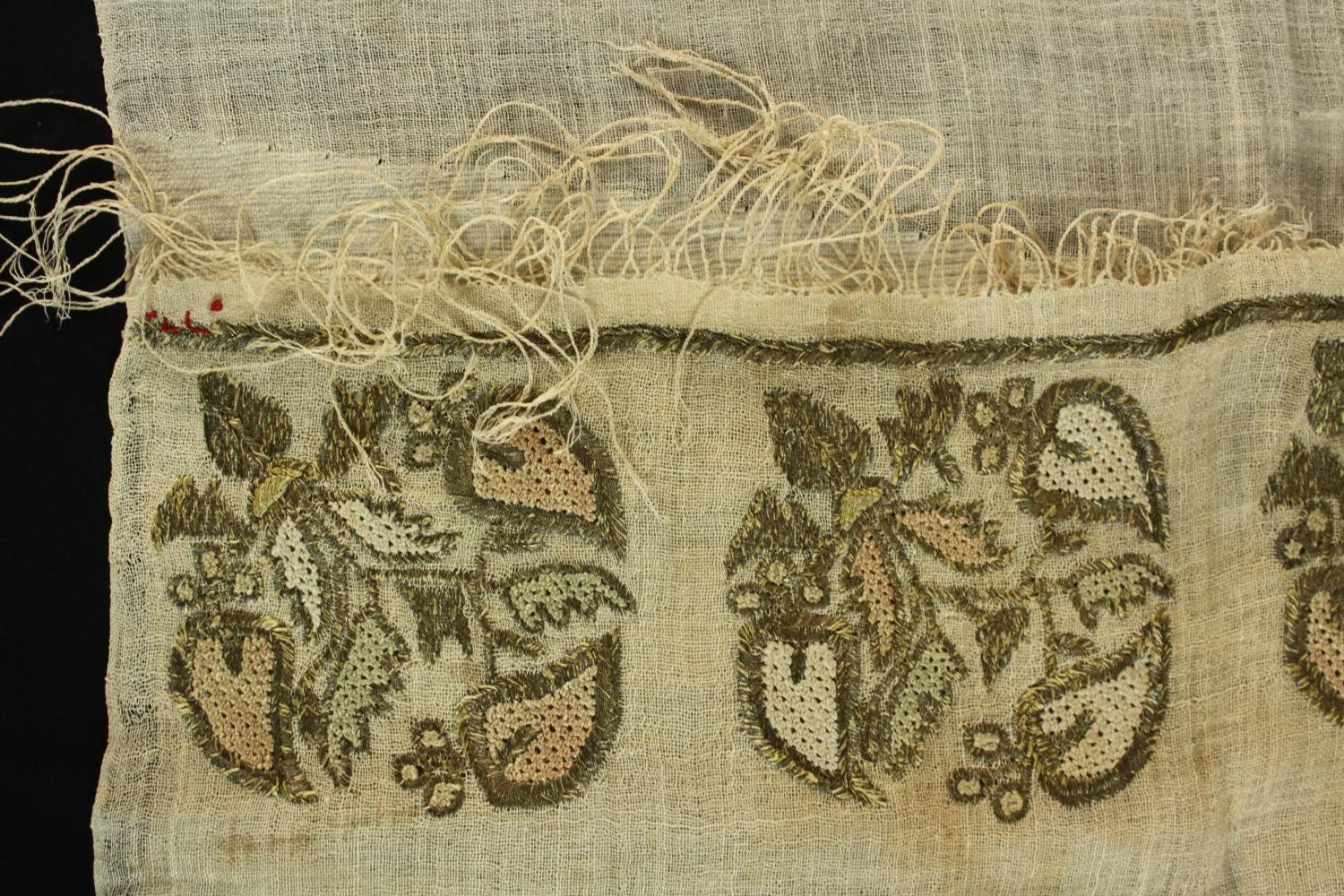 Two Ottoman period Turkish linen towels embroidered with floral motifs with silk and metal thread - Image 5 of 5