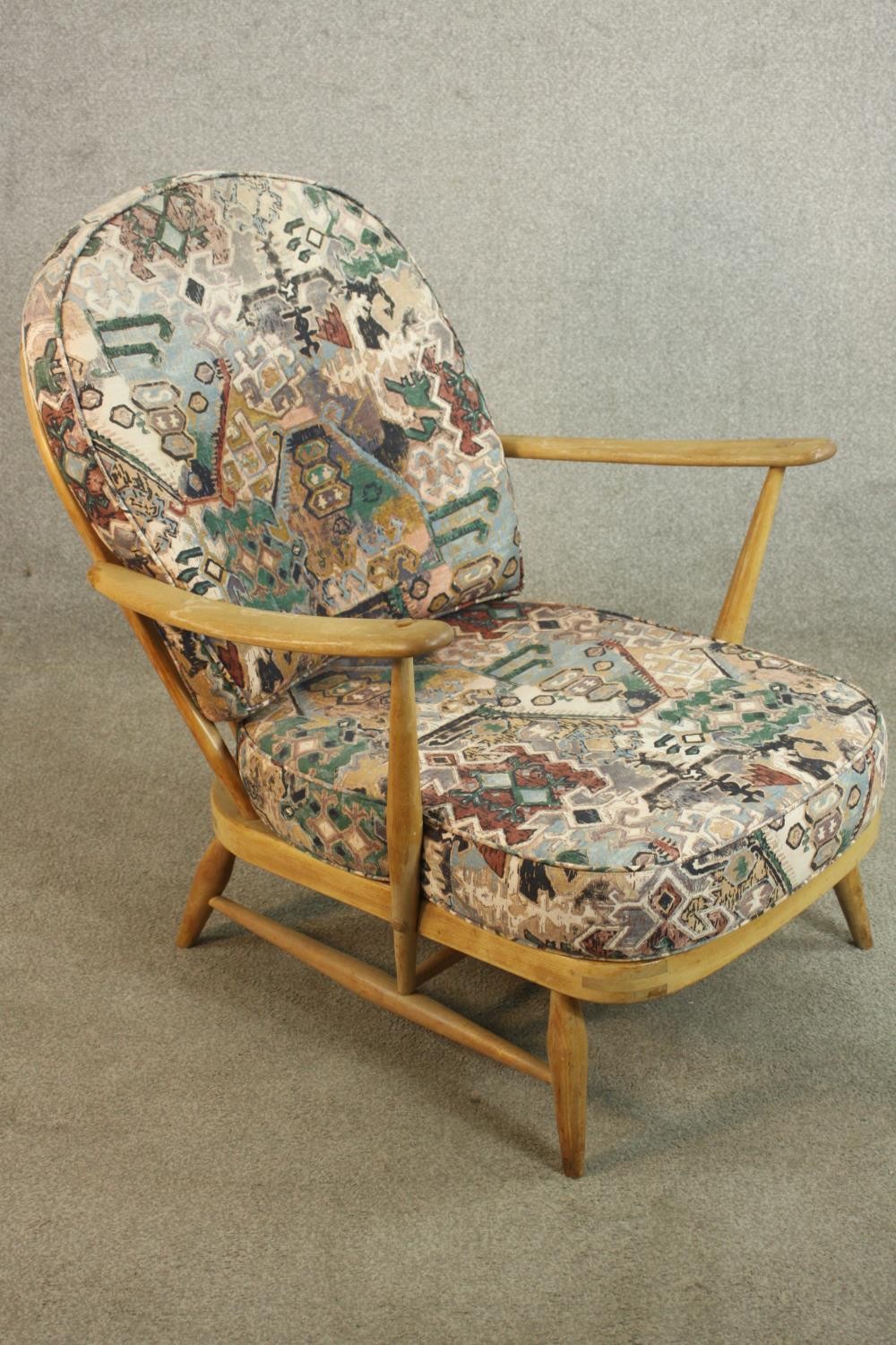 A pair of Ercol elm and beech hoop back armchairs, in Windsor style, with loose back and seat - Image 4 of 11