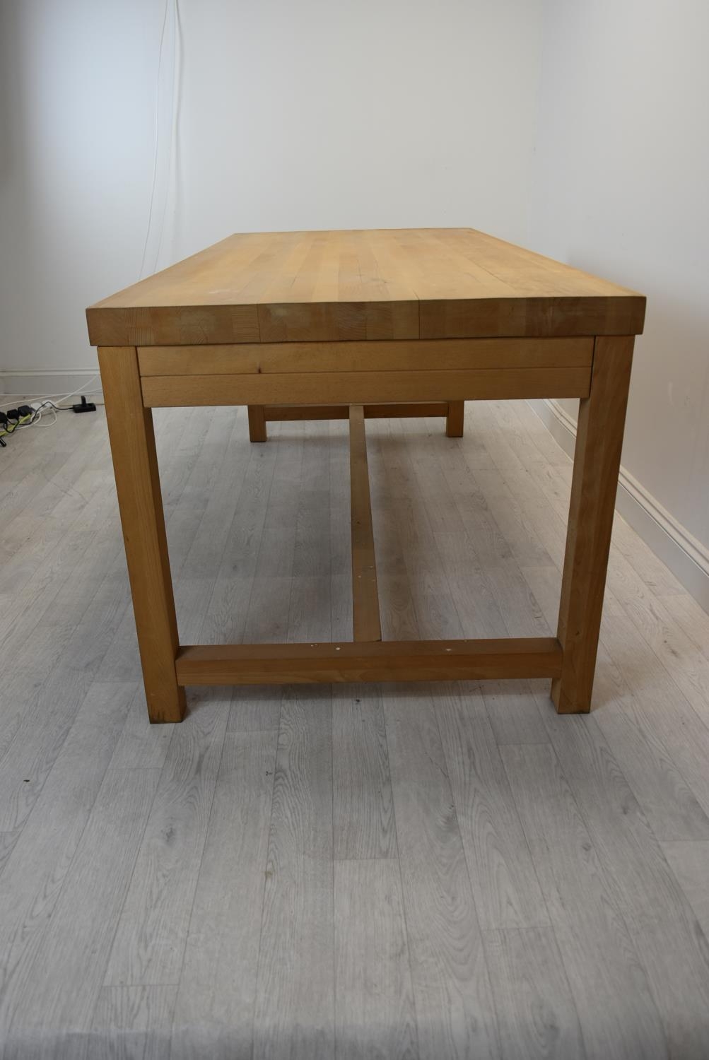 A contemporary oak four drawer refectory style table raised square supports united by a stretcher - Image 5 of 8