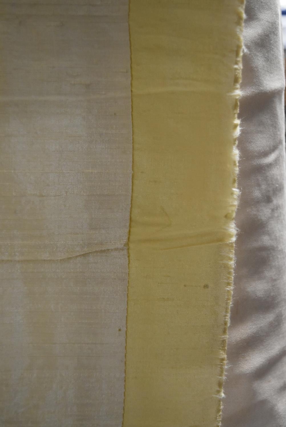 A pair of yellow silk interlined pinch pleated curtains. H.328 W.105cm - Image 8 of 10