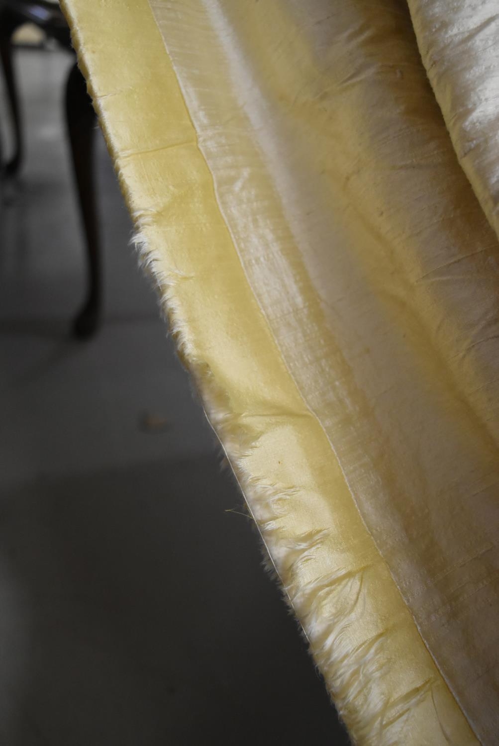 A pair of yellow silk interlined pinch pleated curtains. H.328 W.105cm - Image 4 of 10