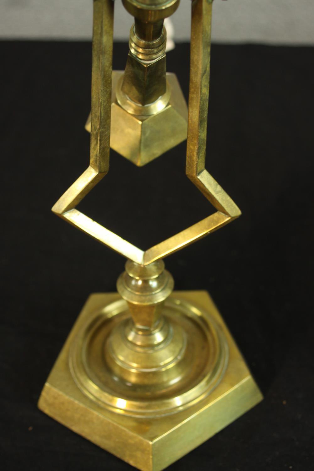 A Victorian brass geometric design gimbal candle stick turned table lamp along with a brass oil lamp - Image 13 of 14