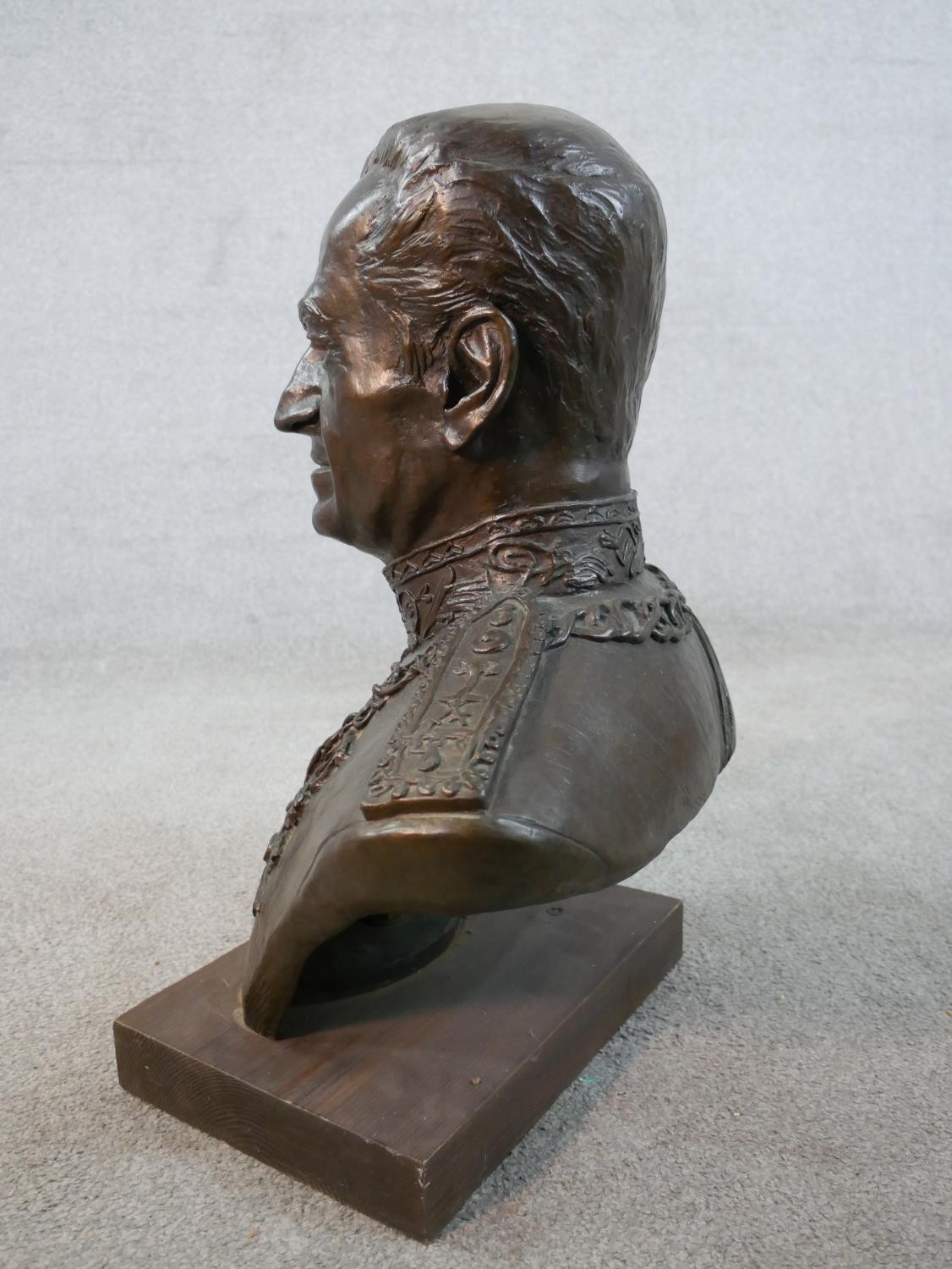 A cast bronze portrait bust of Persian Shah Mohammad Reza Pahlavi in military uniform, mounted on - Image 4 of 9