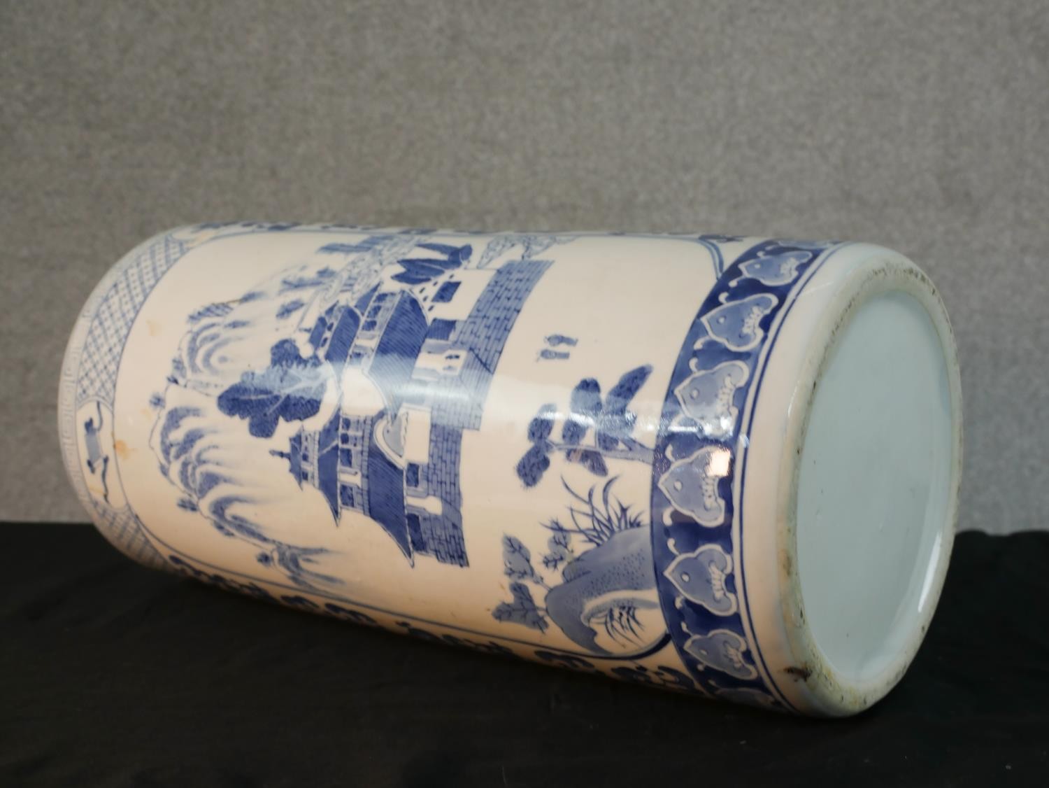 A late 20th century Chinese blue and white porcelain umbrella stand, of cylindrical form decorated - Image 7 of 8