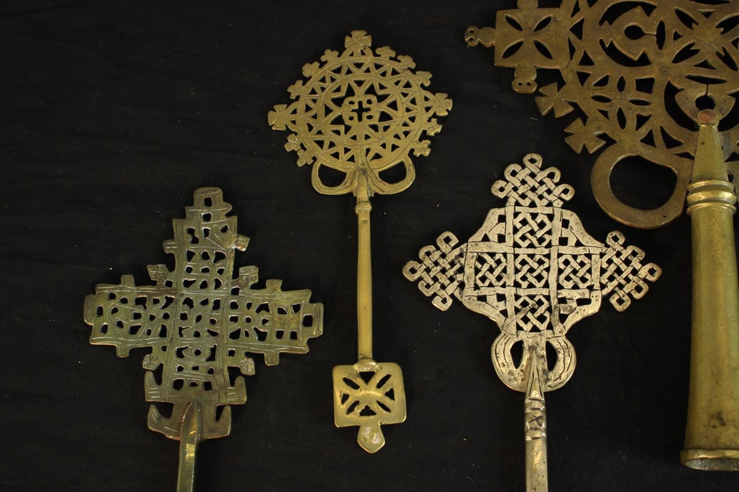 Seven Ethiopian Coptic brass and silver plated hand crosses, two with engraved detailing. H.36 W. - Image 3 of 9