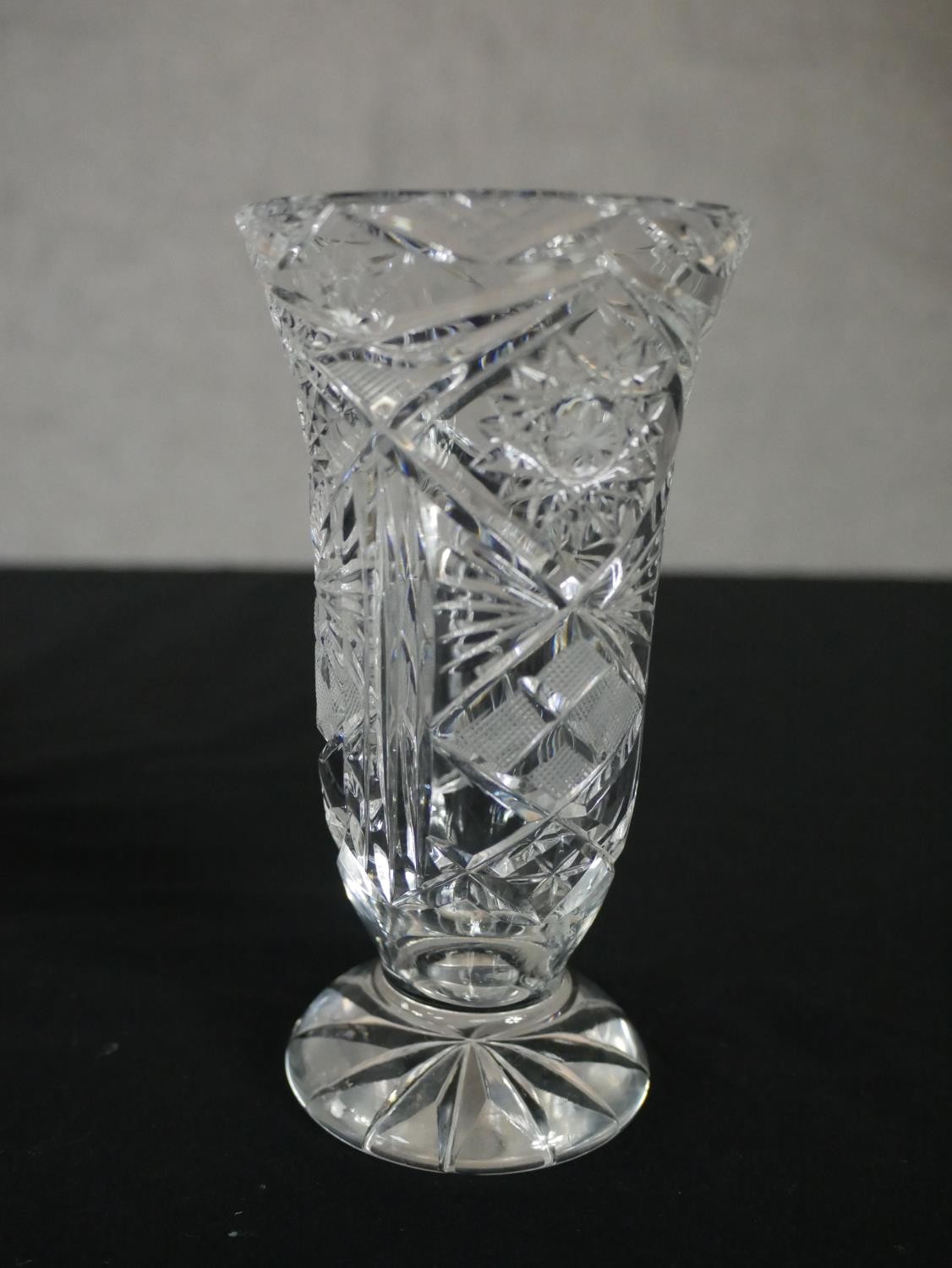 Two cut crystal decanters and a cut crystal vase. etc. H.31 Dia.13cm. - Image 5 of 5