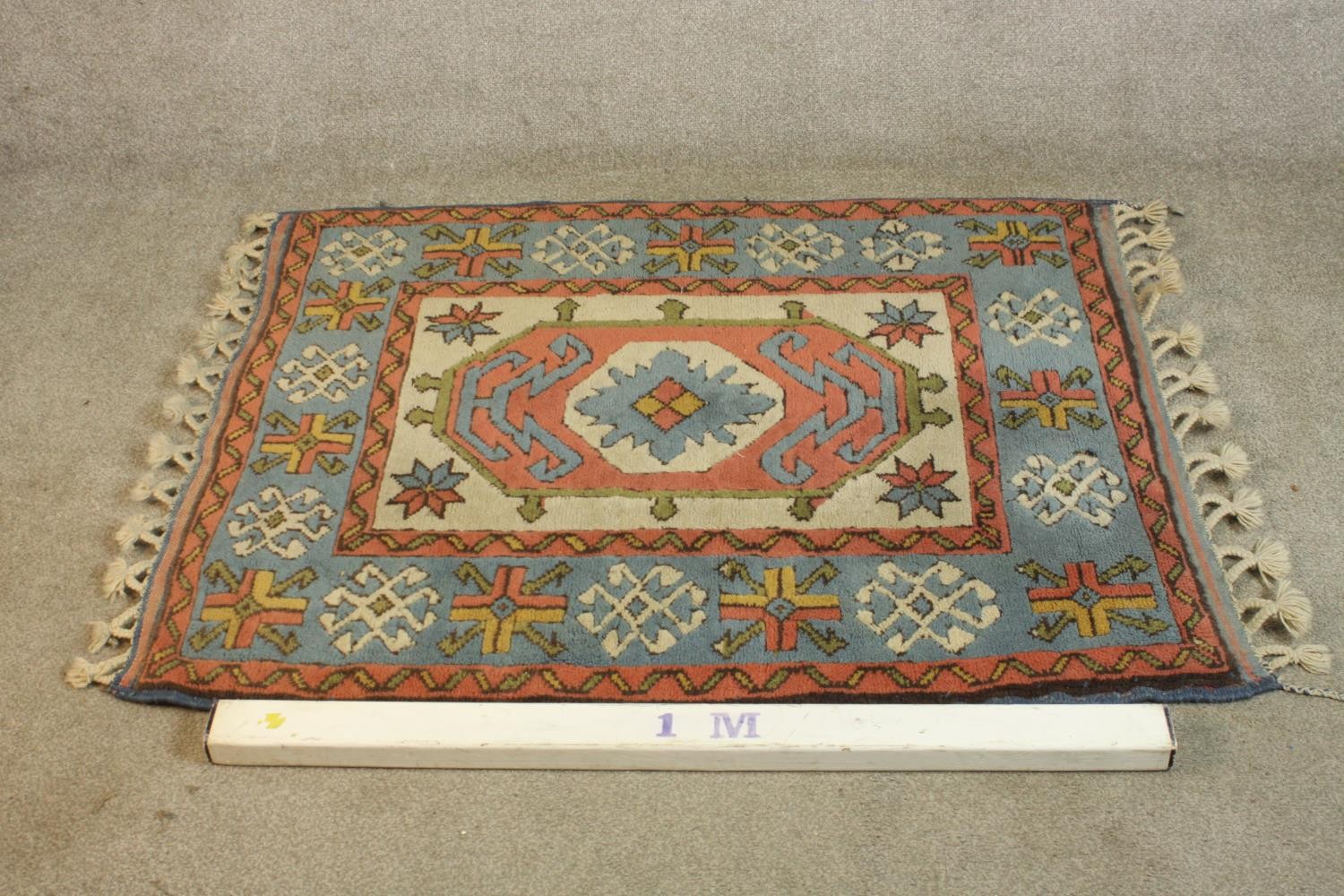 A hand made cream ground Konya rug. L.140 W.102cm. - Image 2 of 5