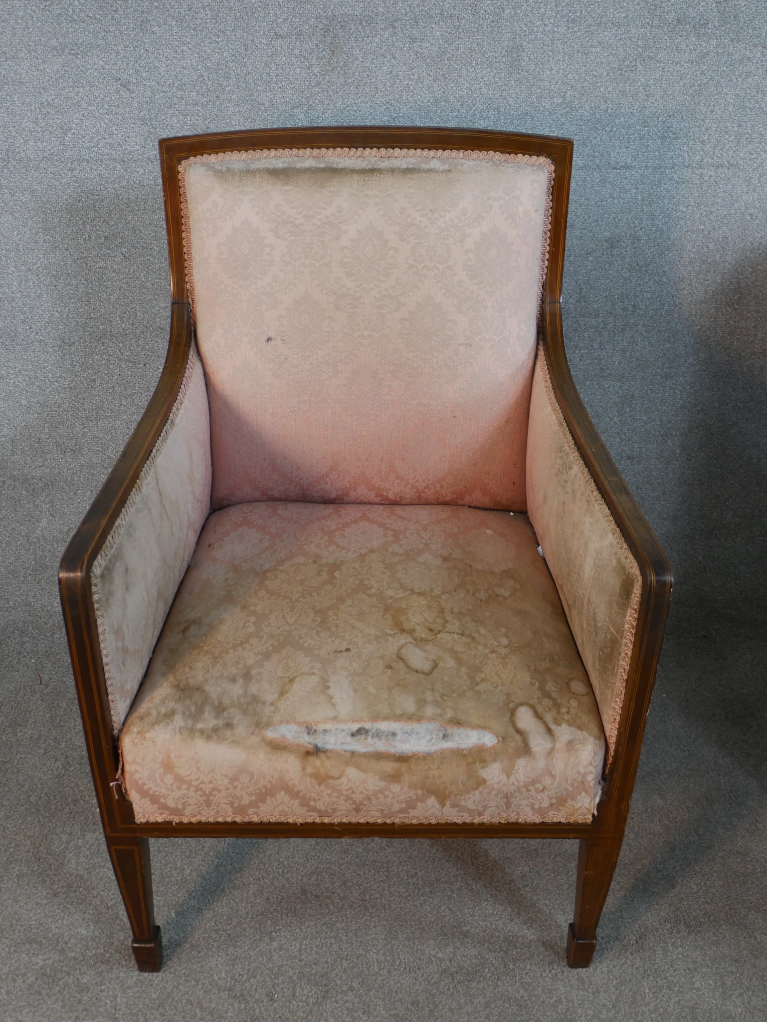 A pair of Edwardian mahogany and line inlaid armchairs, upholstered with pink damask, on tapering - Image 2 of 11