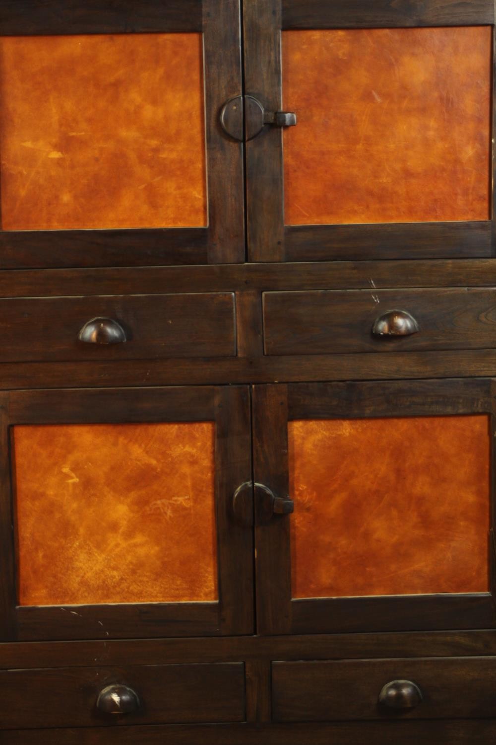 A contemporary Japanese inspired elm cabinet, with two cupboard doors enclosing a shelf over two - Image 7 of 12