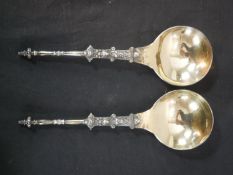 A pair of Victorian hallmarked gilded silver spoons; Sibray, Hall & Co (Frederick Sibray & Job Frank