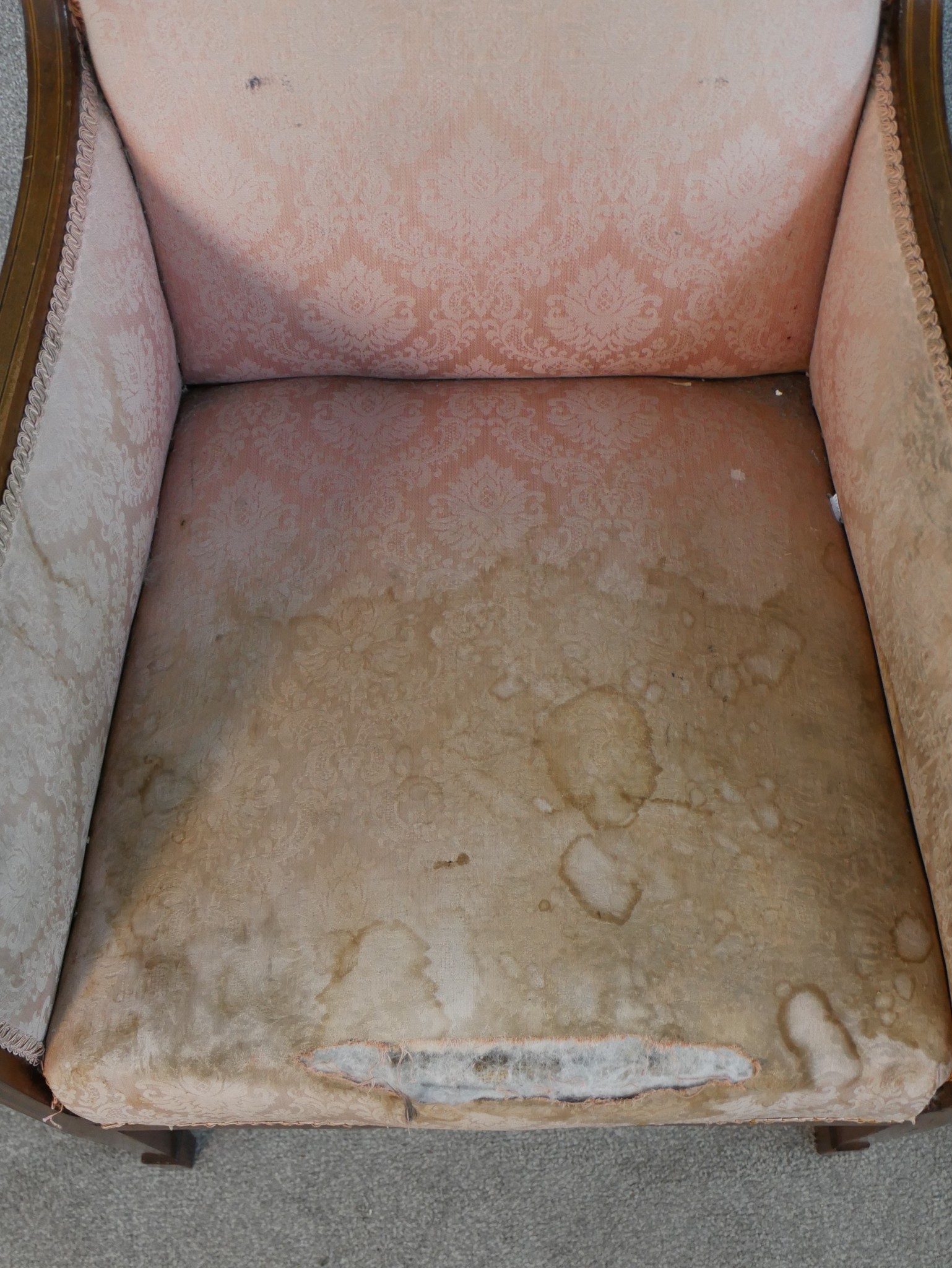 A pair of Edwardian mahogany and line inlaid armchairs, upholstered with pink damask, on tapering - Image 3 of 11