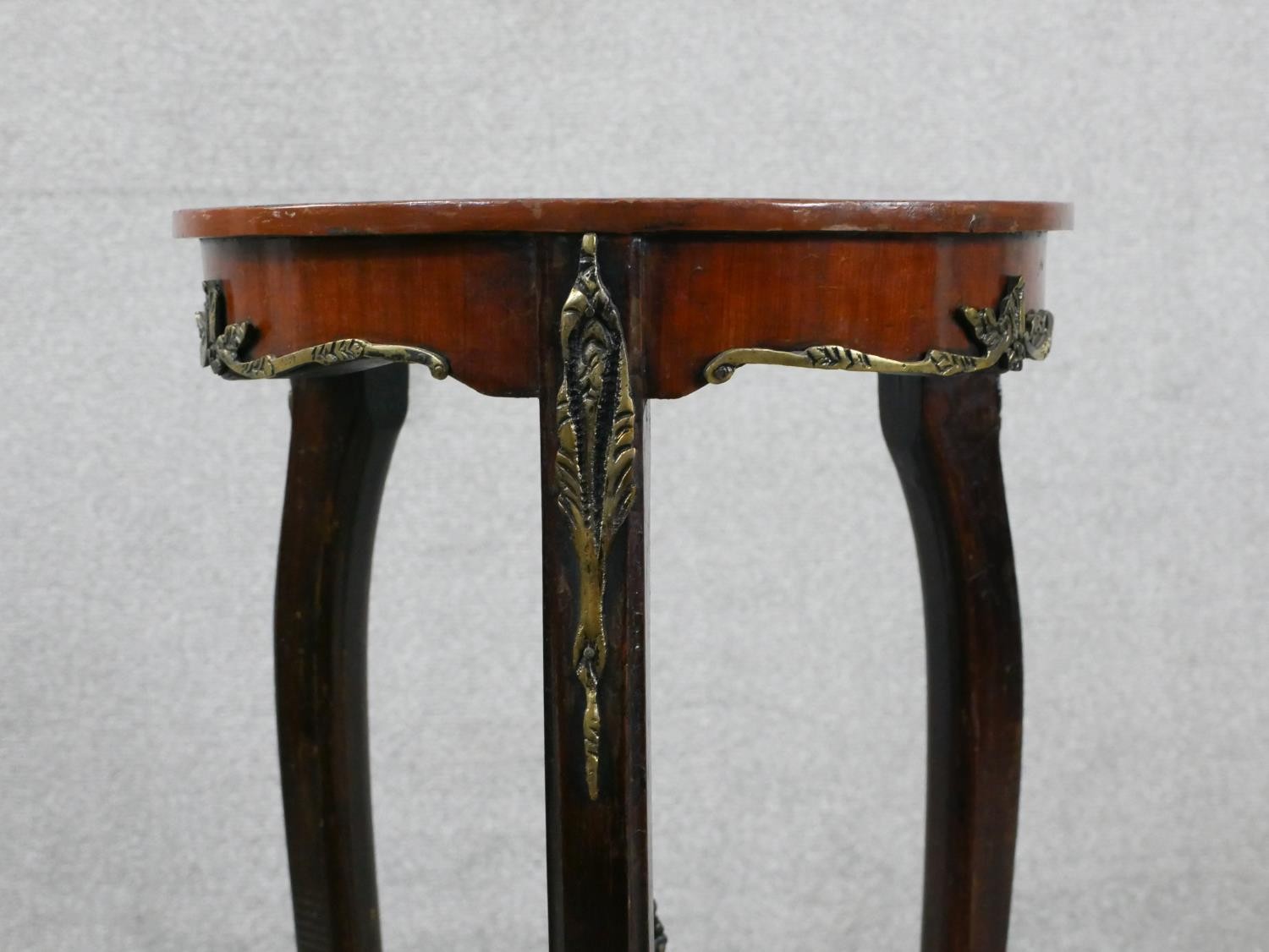 A 20th century mahogany and brass mounted occassional table / jardinere stand with geometric - Image 5 of 5
