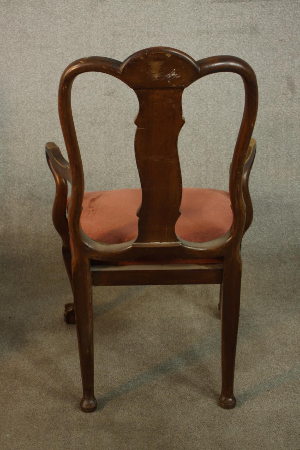 A French Louis XV style fauteuil armchair, upholstered in dark pink fabric on cabriole legs, - Image 5 of 9