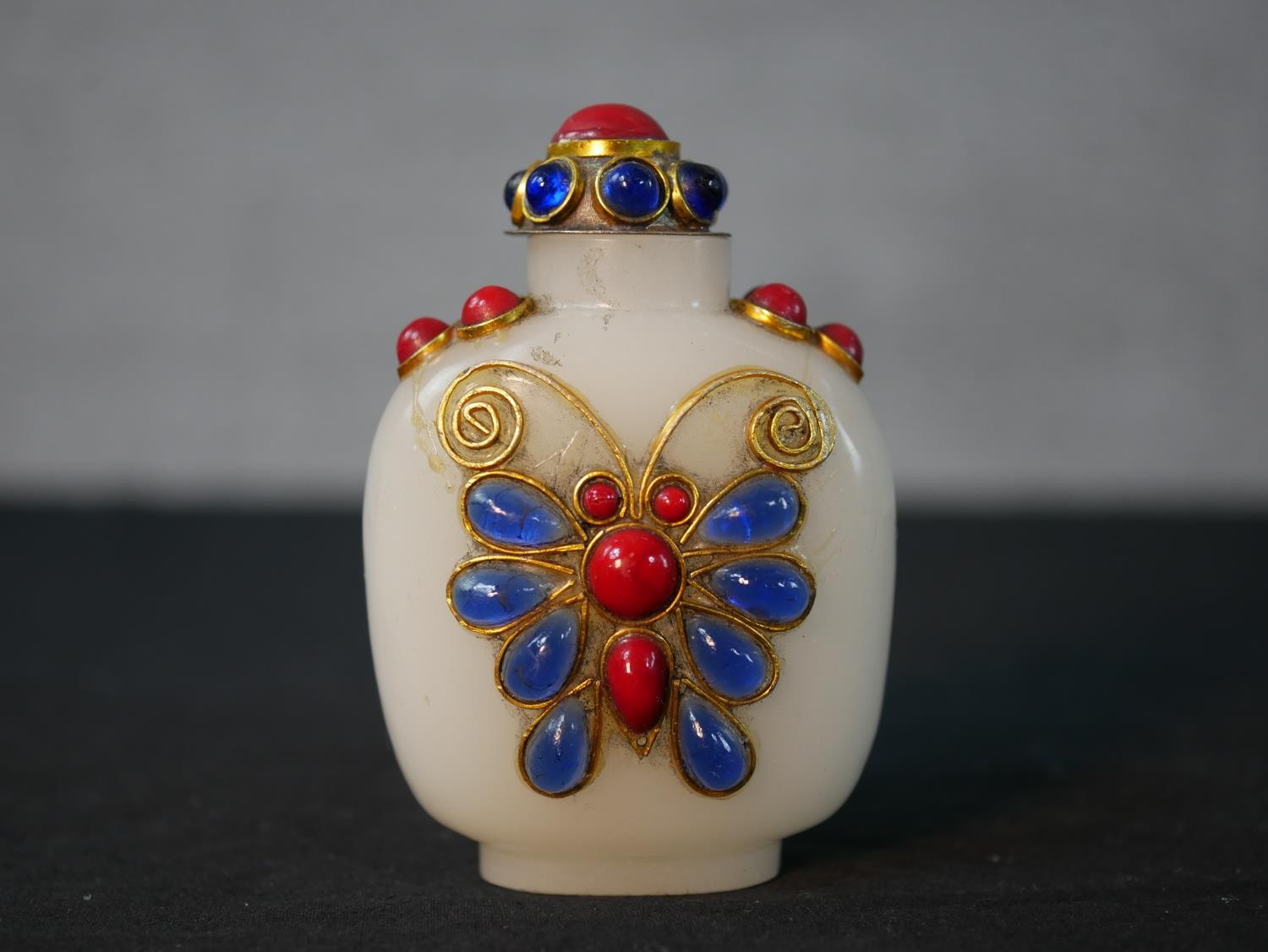 Four 20th century Chinese snuff bottles, one white porcelain with blue figural printed design, a - Image 4 of 6