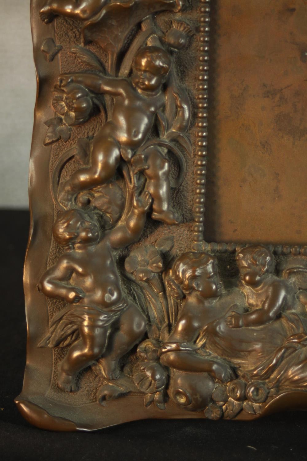 A late 19th/early 20th, possibly Italian cast bronze easel picture frame, with fiigural and putti - Image 5 of 10