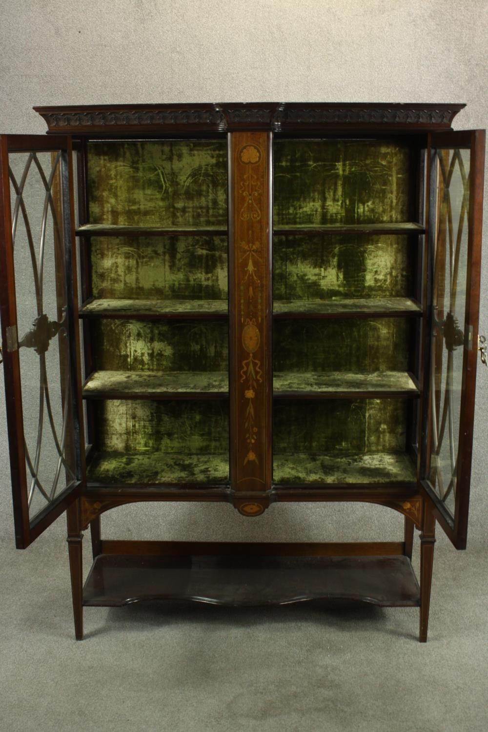 An Edwardian inlaid mahogany twin door display cabinet, the cornice carved with stylised flowers and - Image 9 of 15