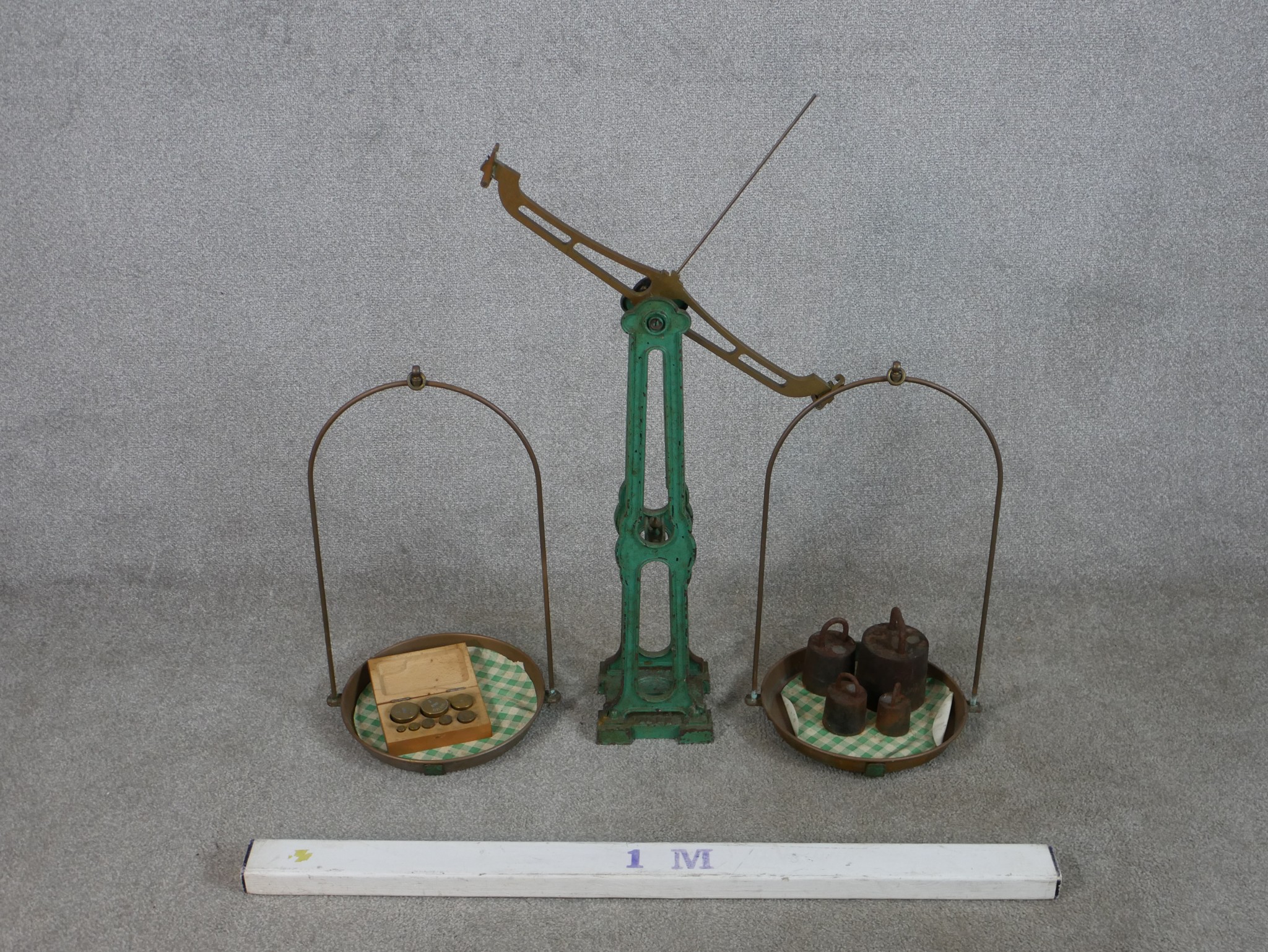 A set of early/mid 20th century painted cast iron balance scales complete with weights. H.96 W.89 - Image 6 of 6