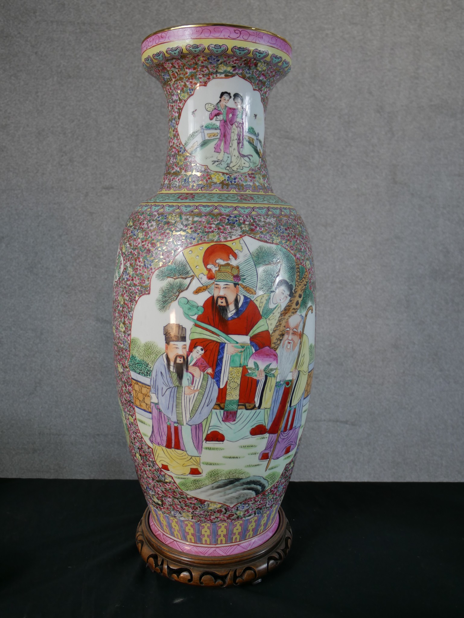 A Chinese porcelain baluster shaped vase decorated with panels of figures in a garden within - Image 6 of 7