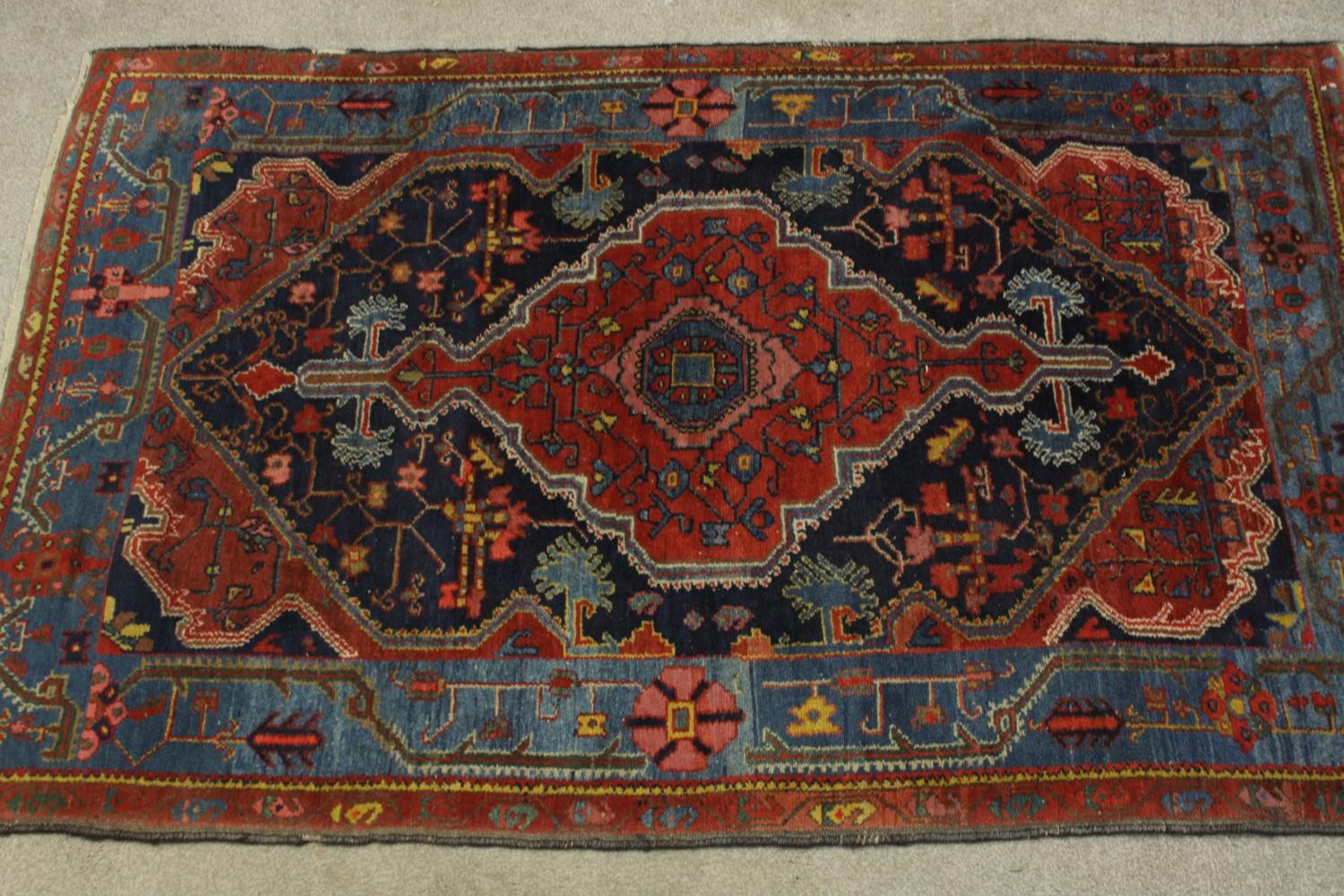 A red ground Persian Zanjan woollen rug, with all over geometric pattern. L.195 W.125cm. - Image 2 of 7