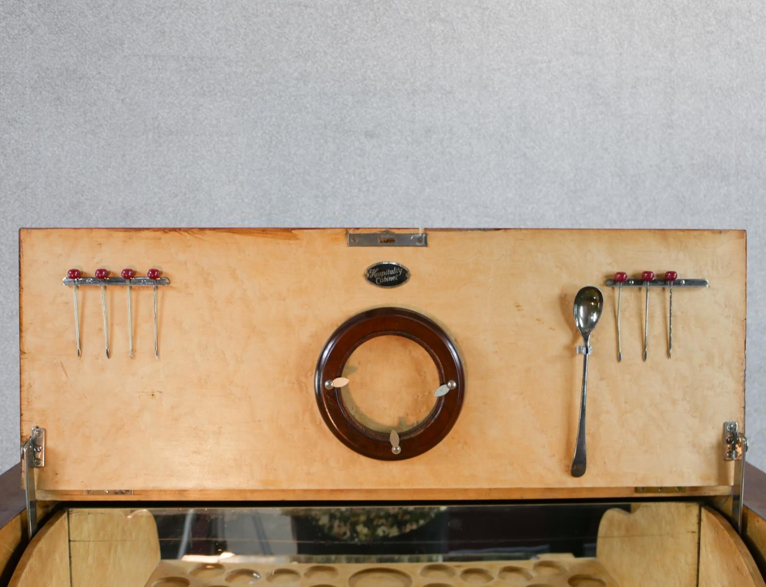 A 1930s walnut veneered drinks cabinet, the hinged lid opening to reveal fitted interior, with - Image 5 of 9