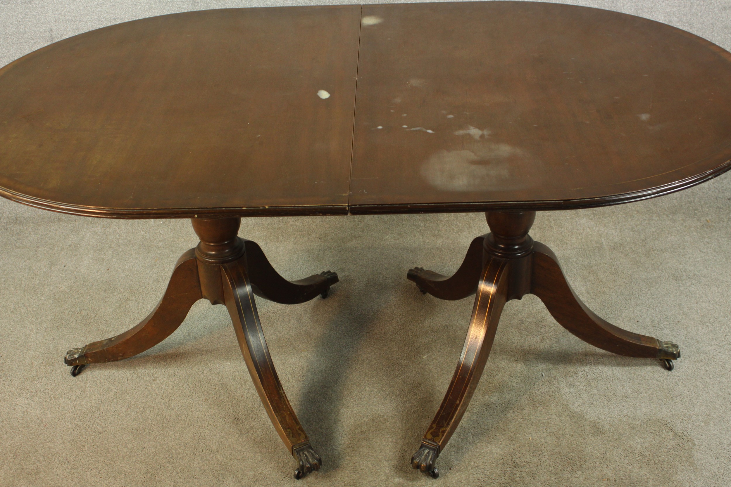 A 20th century Regency style mahogany twin pedestal dining table, raised on turned columns on tripod - Image 4 of 9