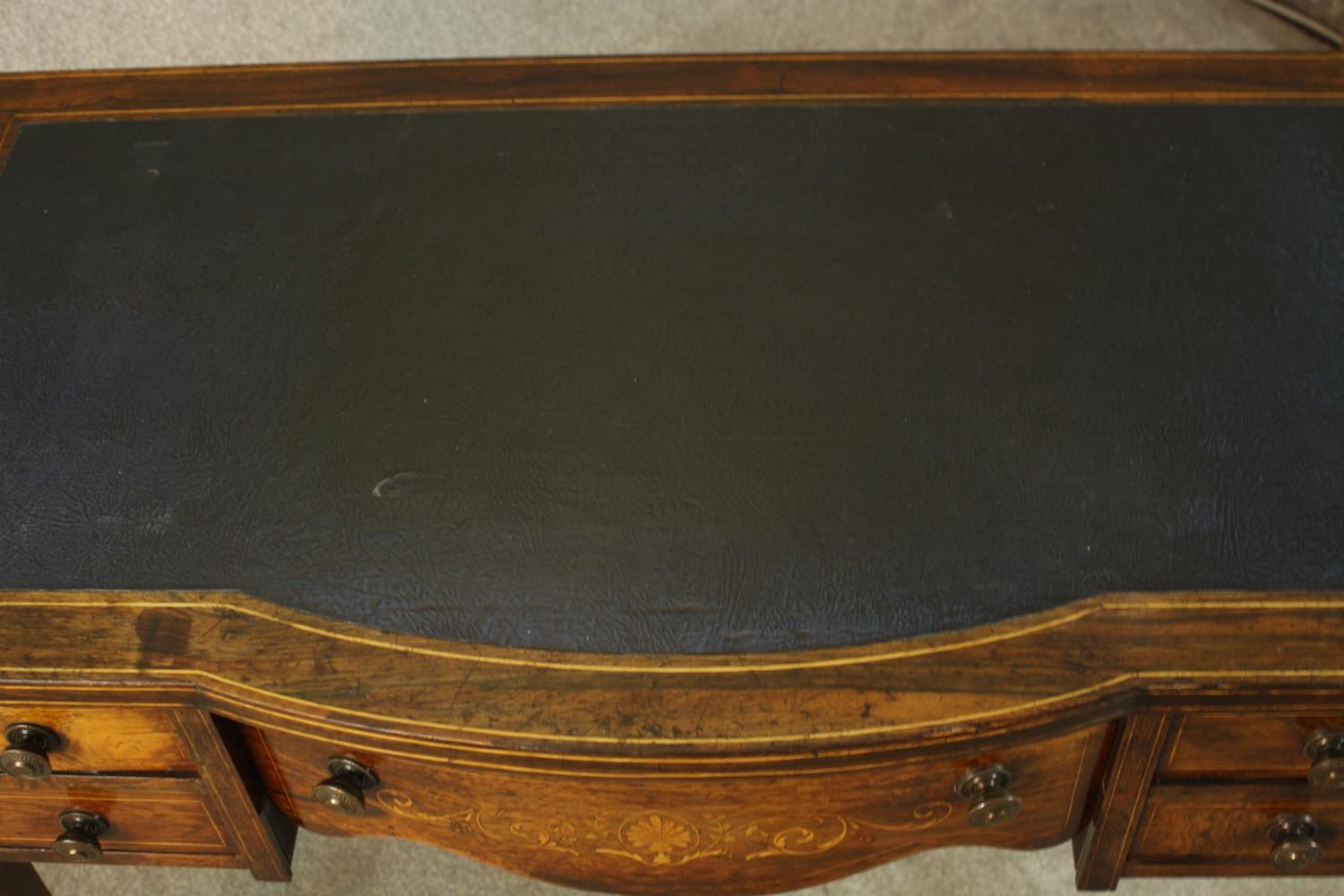 An Edwardian inlaid rosewood bowfronted leather topped writing desk, with single long drawer - Image 8 of 9