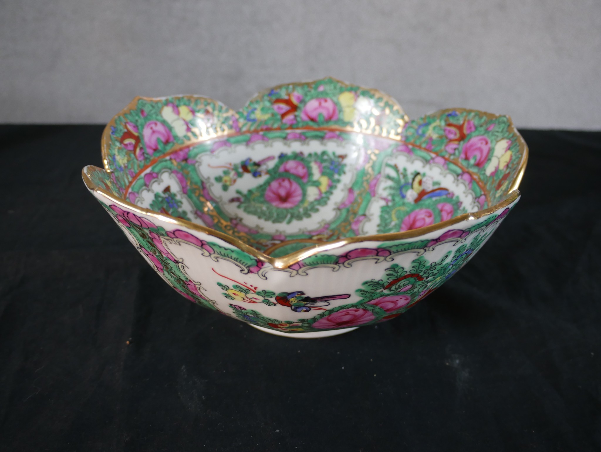 A 20th century Chinese porcelain shaped bowl, decorated in the Canton style, together with a - Image 4 of 13