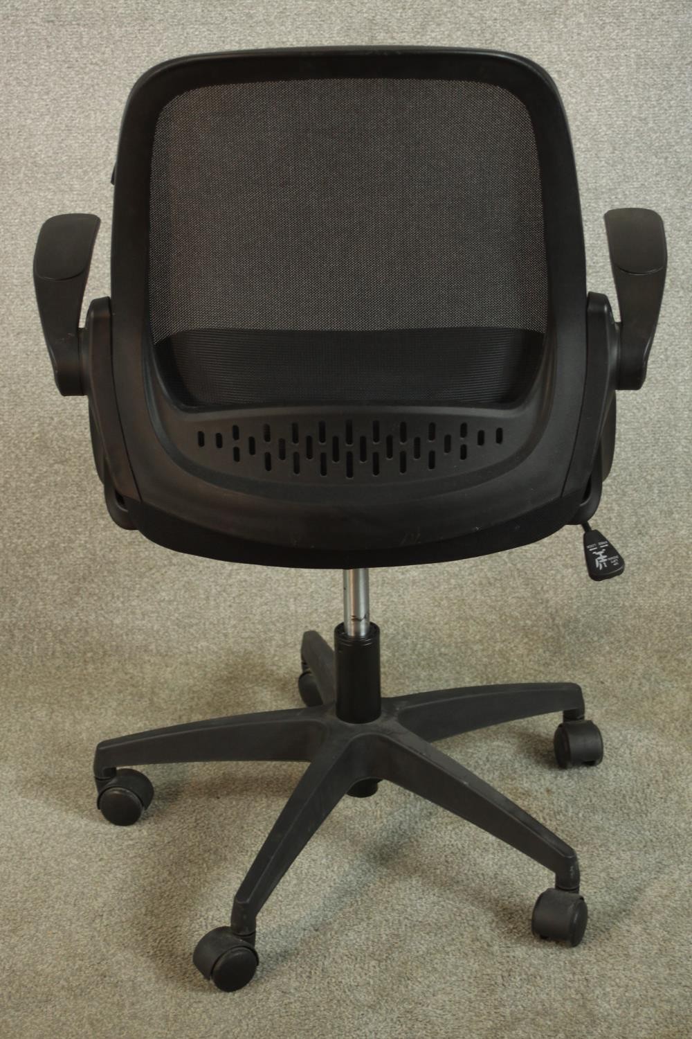 A contemporary Hbada open arm office chair, raised on five splayed supports terminating in casters. - Image 6 of 7