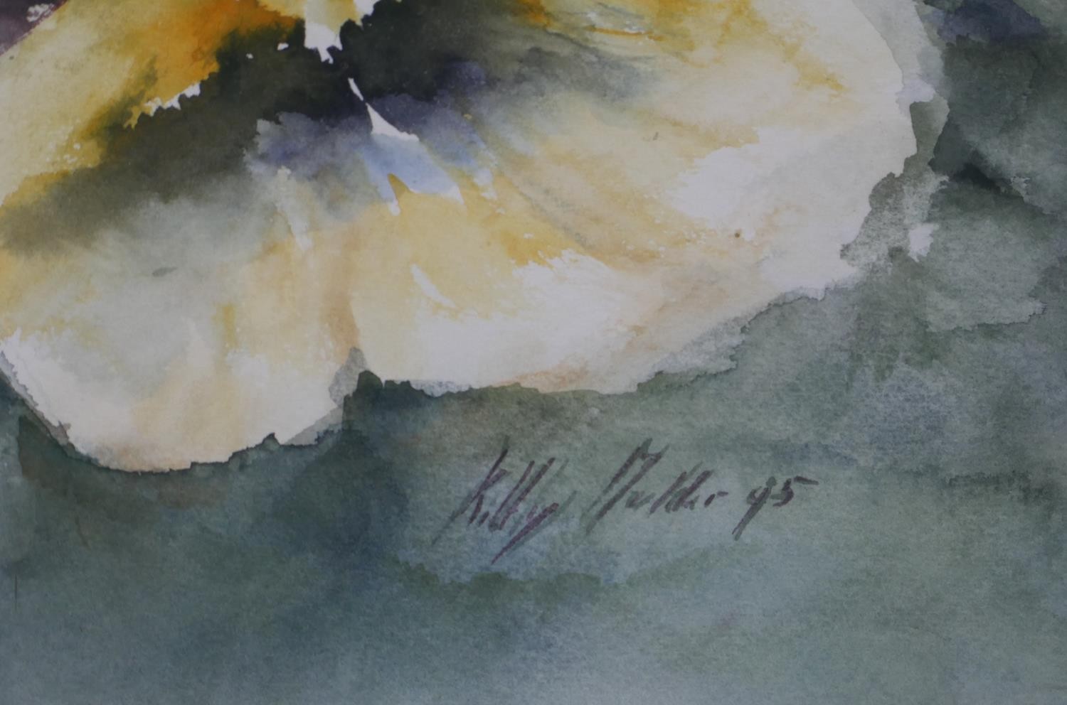 Kitty Mulder (Contemporary, Indonesian/Dutch), Pansies, watercolour on paper, signed and framed. H. - Image 5 of 7