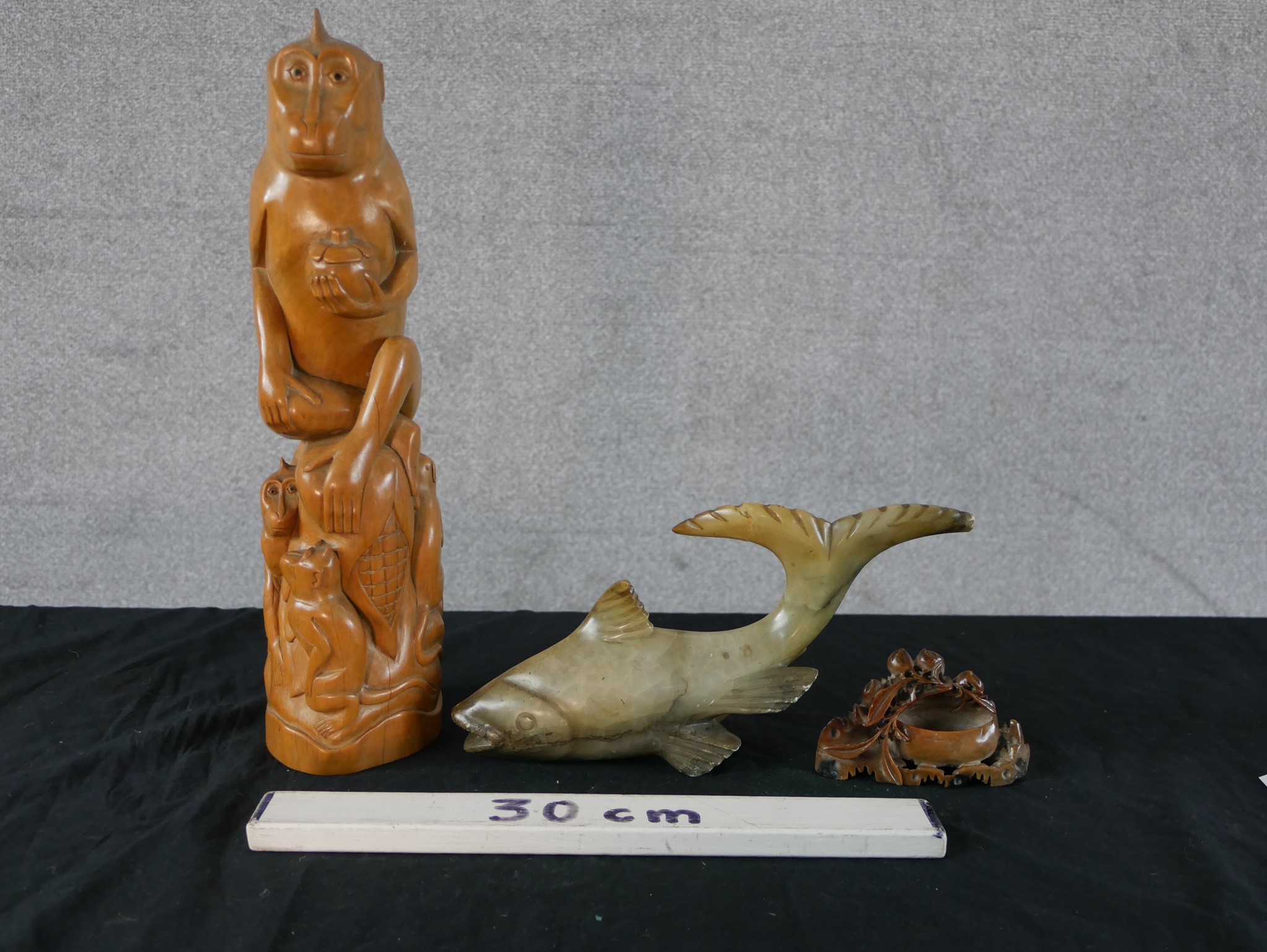 A Chinese carved soapstone dish, together with a carved hardstone model of a fish and a Chinese - Image 2 of 7