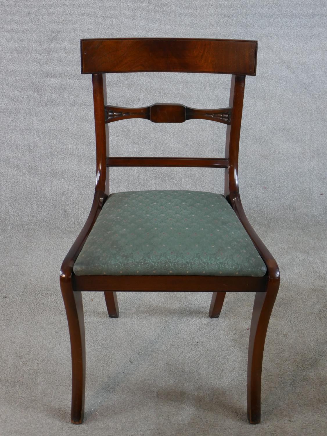 A set of six mahogany Regency style dining bar back comprised of four singles and two open arm - Image 3 of 12