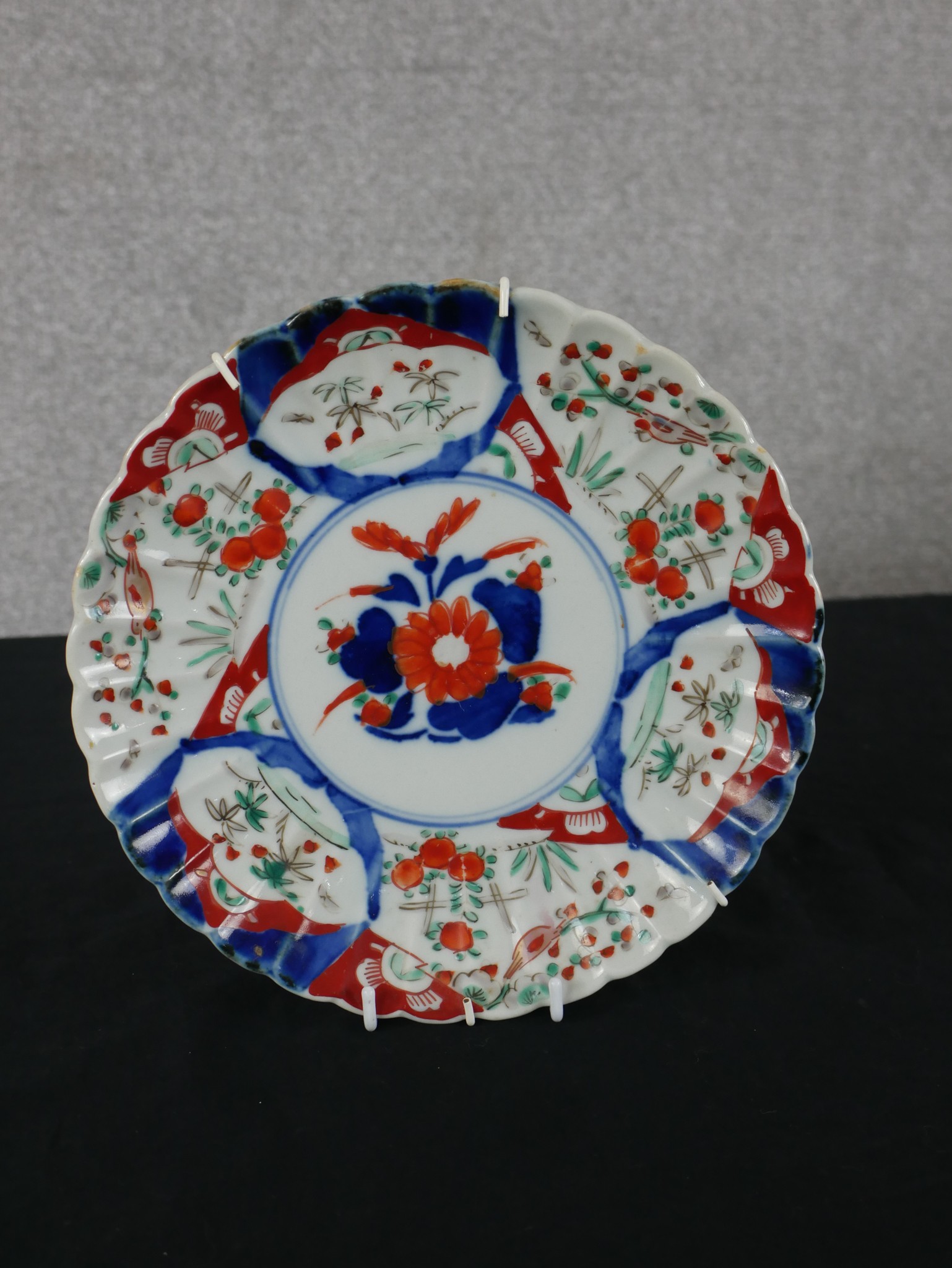 An early 20th century Masons Imari oval meat plate decorated with flowers, together with four - Image 7 of 10