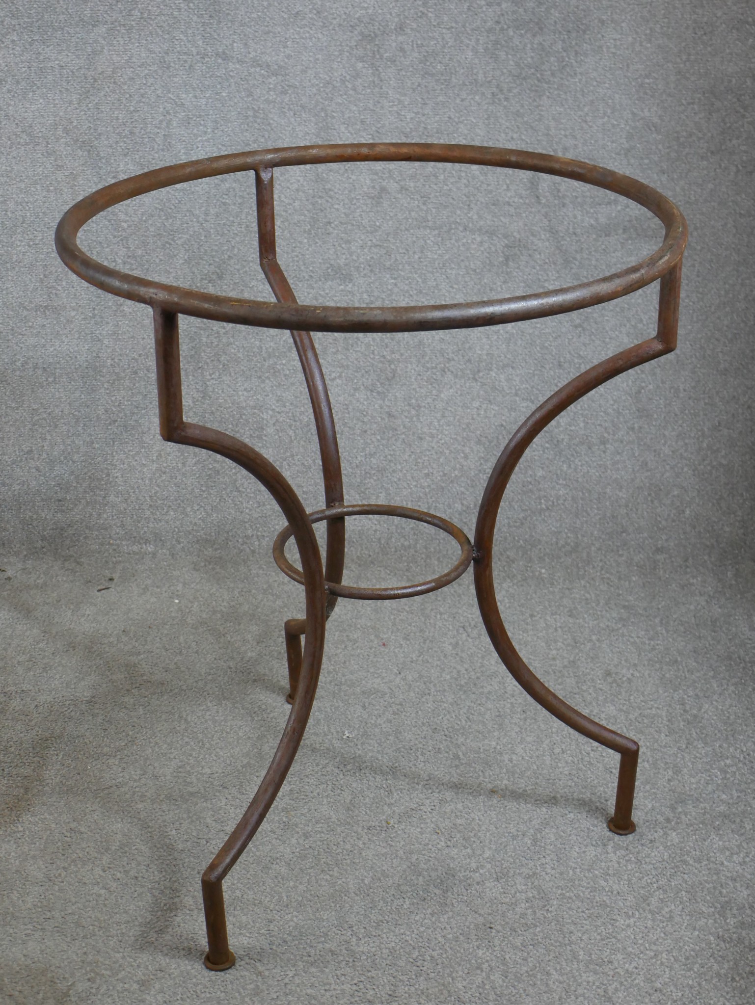 Two pairs of wrought iron garden chairs, together with a wrought iron garden table and a wrought - Image 4 of 8